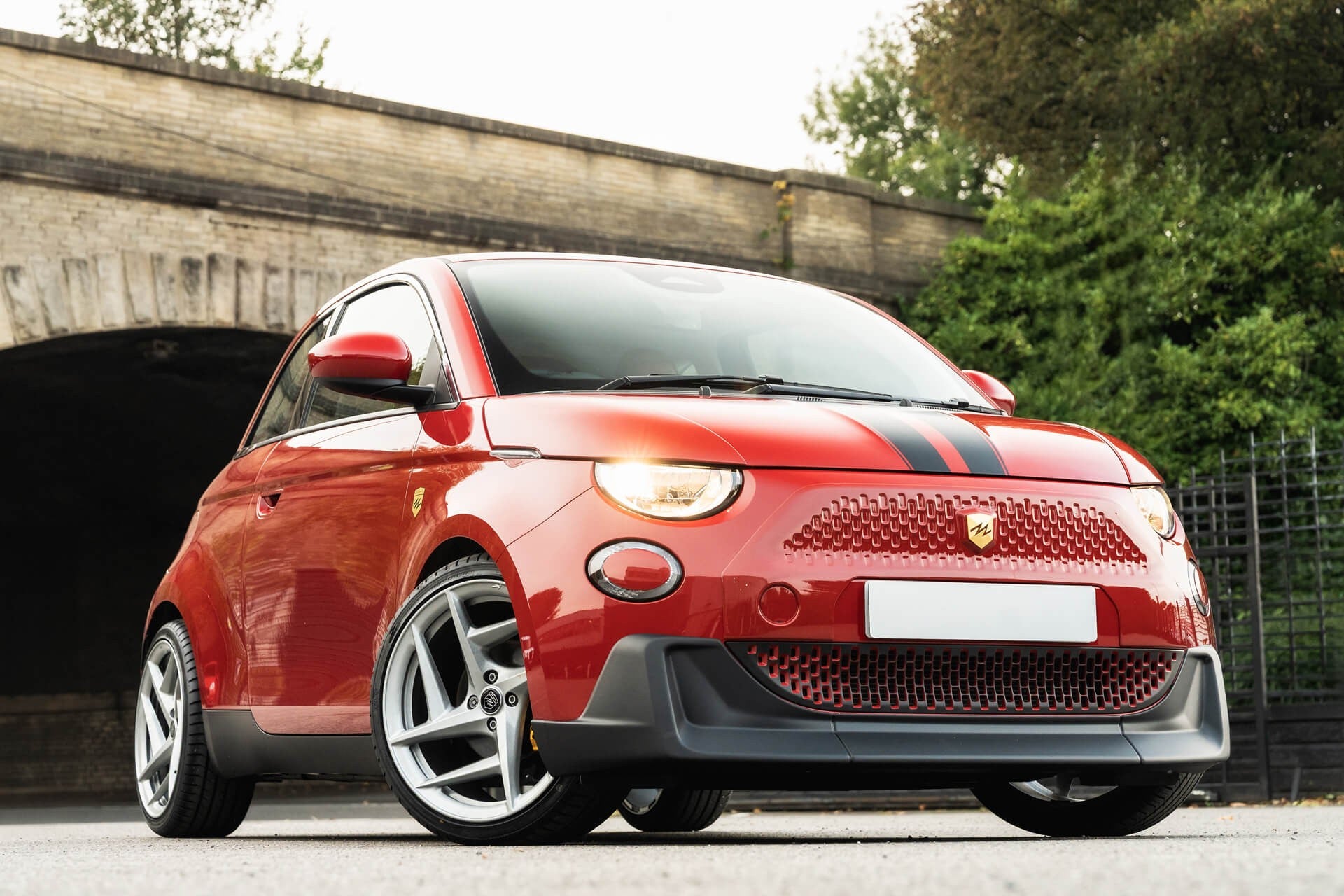 Fiat 500e RED  Designio by KAHN® Gallery Image