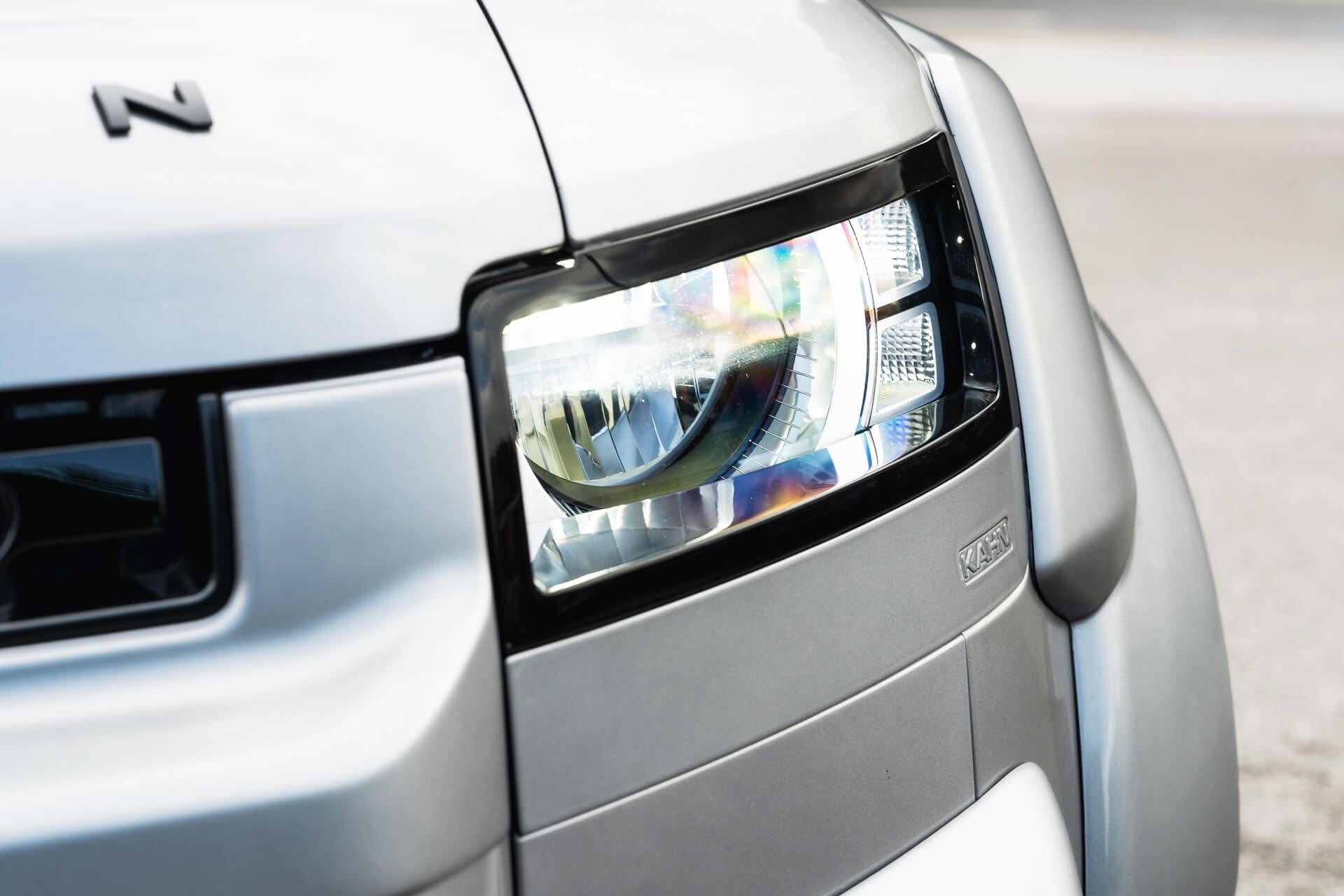 Land Rover Defender 110 7 Seat Gallery Image