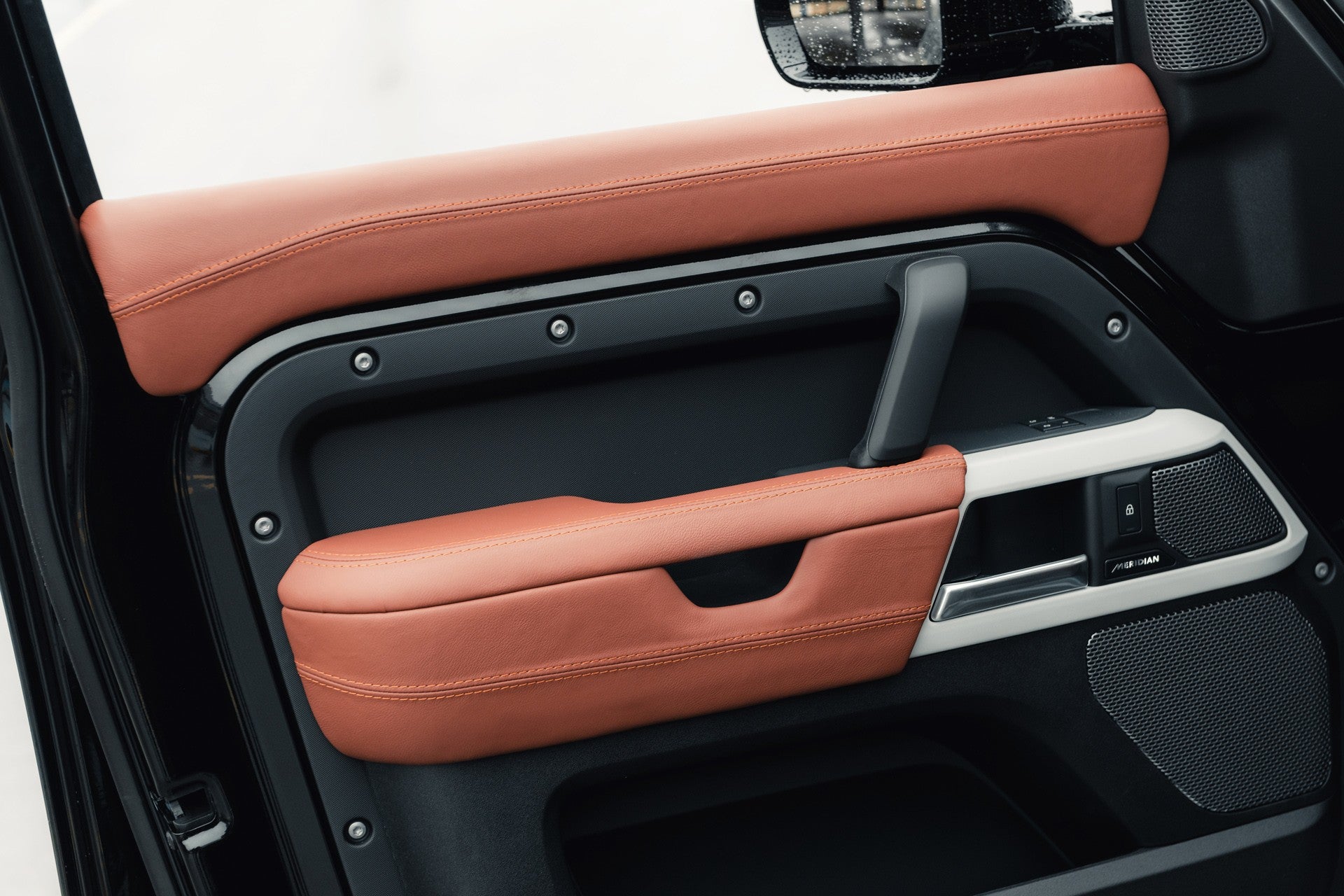 Land Rover Defender 110 P400 XS edition