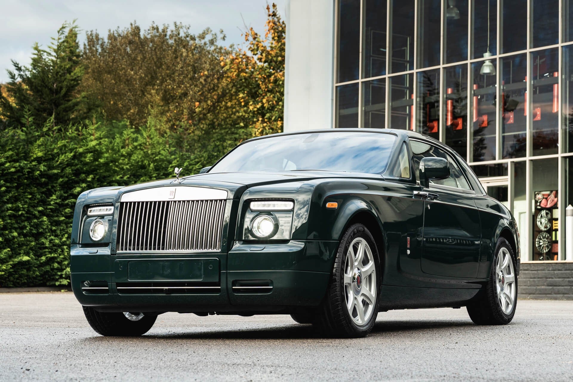 Rolls Royce Phantom 6.7 V12 Coupe Gallery Image