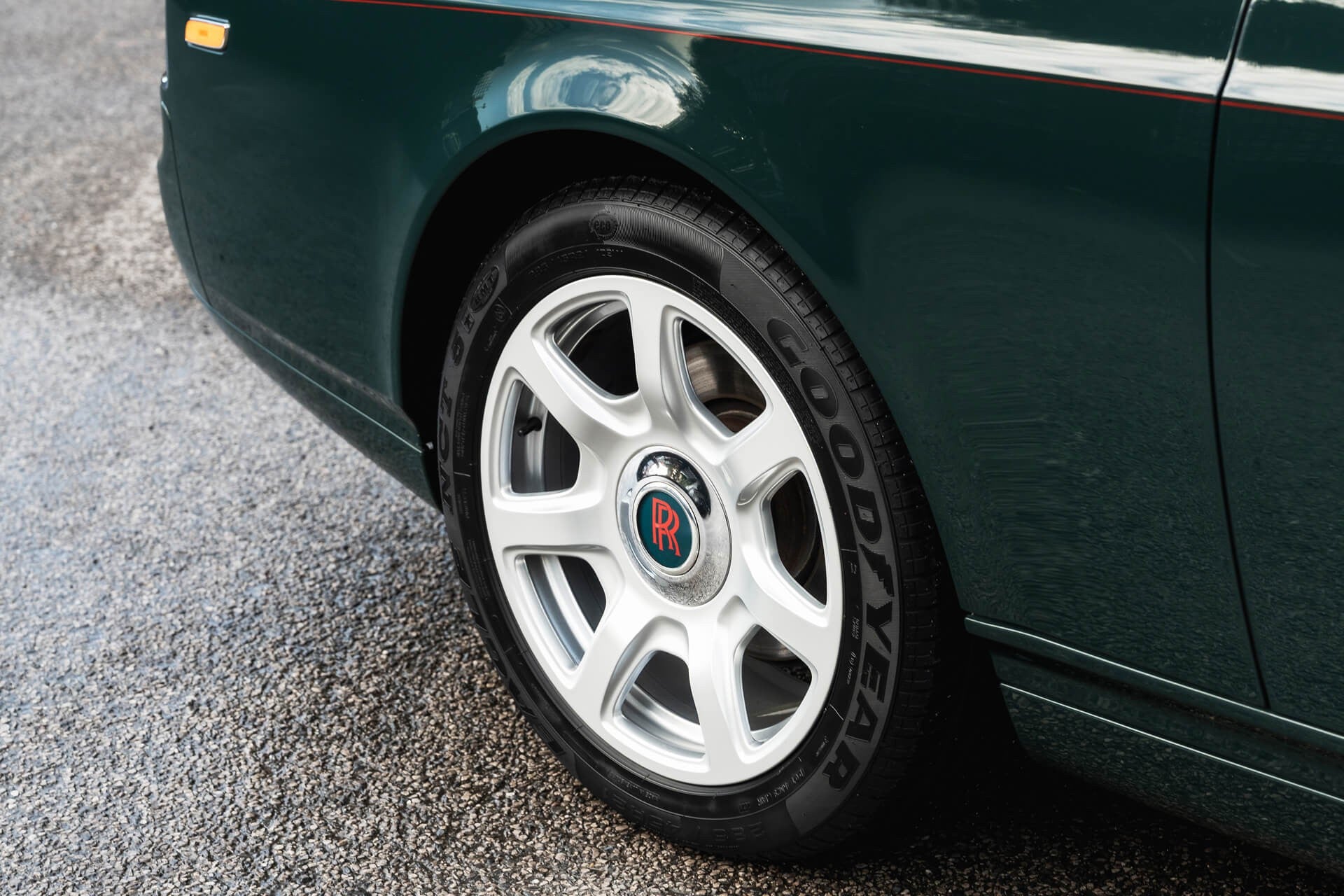 Rolls Royce Phantom 6.7 V12 Coupe Gallery Image