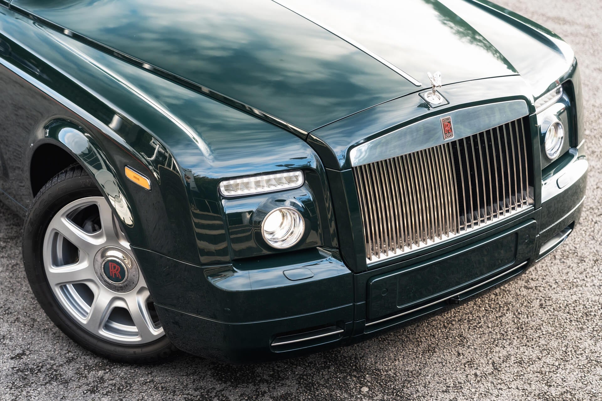 Rolls Royce Phantom 6.7 V12 Coupe Gallery Image