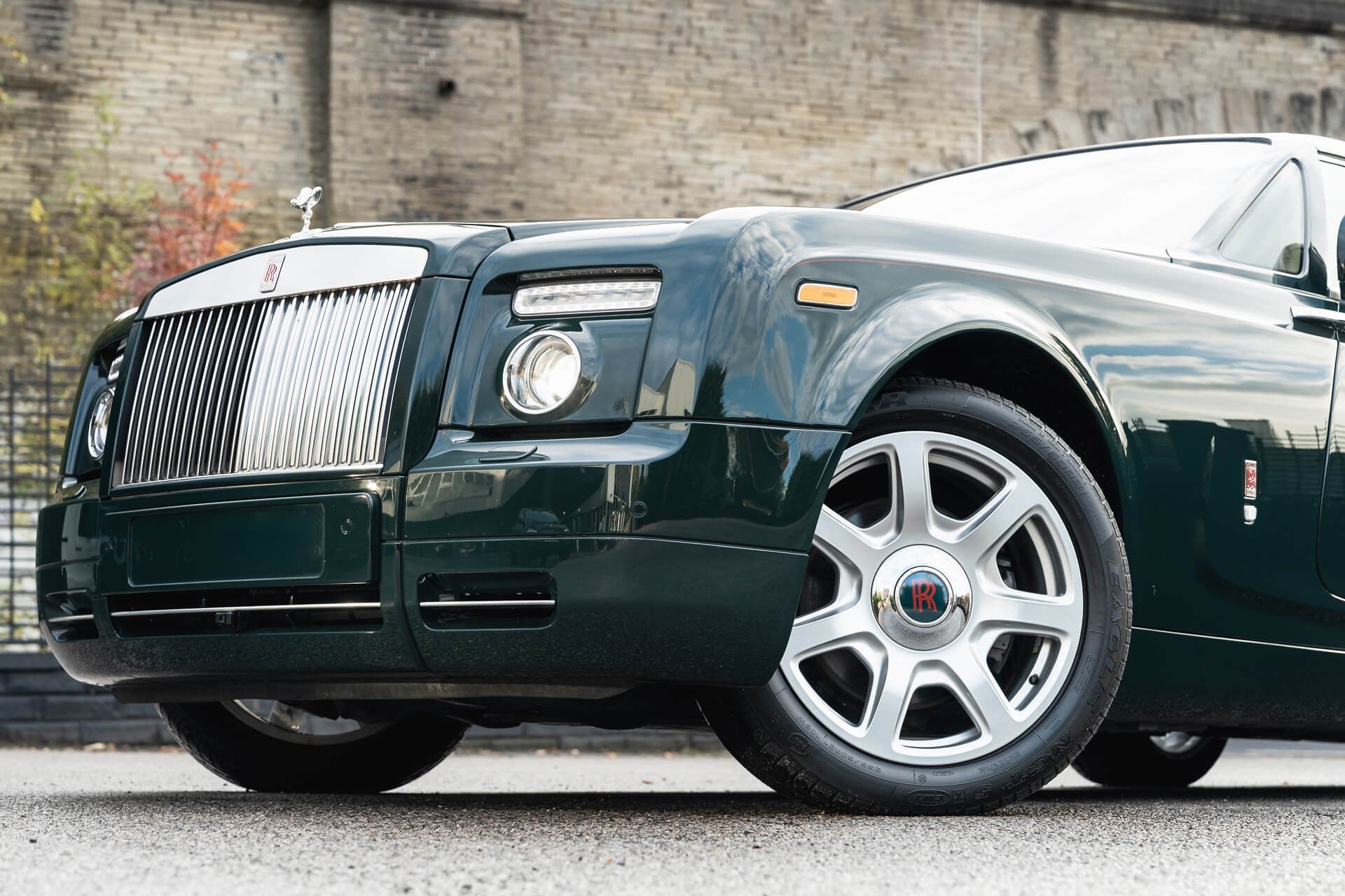 Rolls Royce Phantom 6.7 V12 Coupe Gallery Image