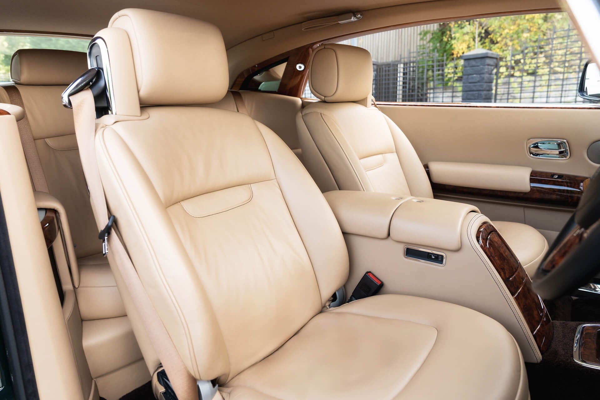 Rolls Royce Phantom 6.7 V12 Coupe Gallery Image