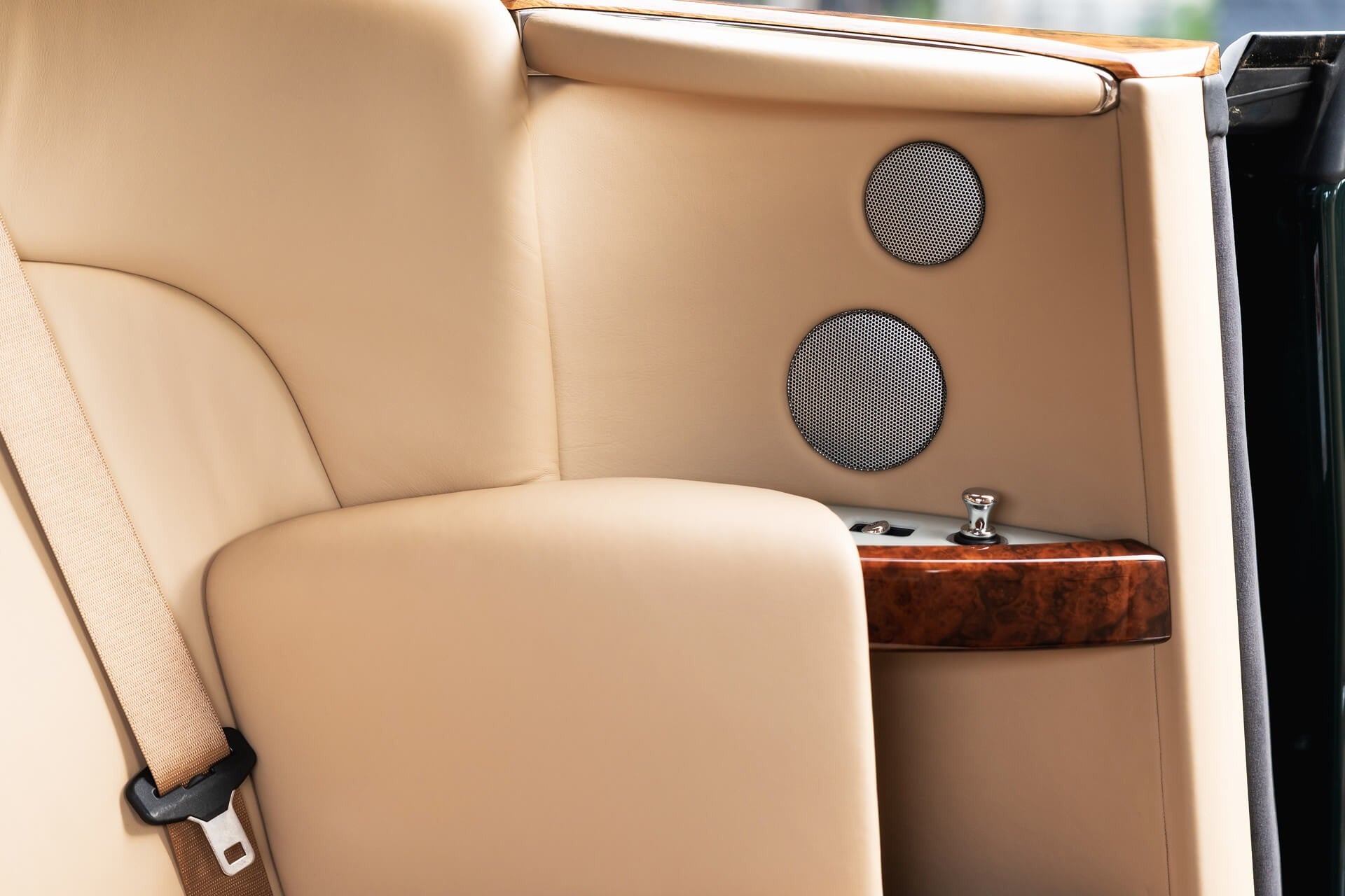 Rolls Royce Phantom 6.7 V12 Coupe Gallery Image