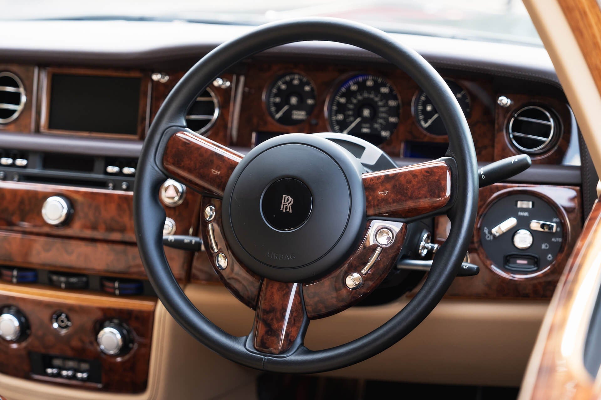 Rolls Royce Phantom 6.7 V12 Coupe Gallery Image