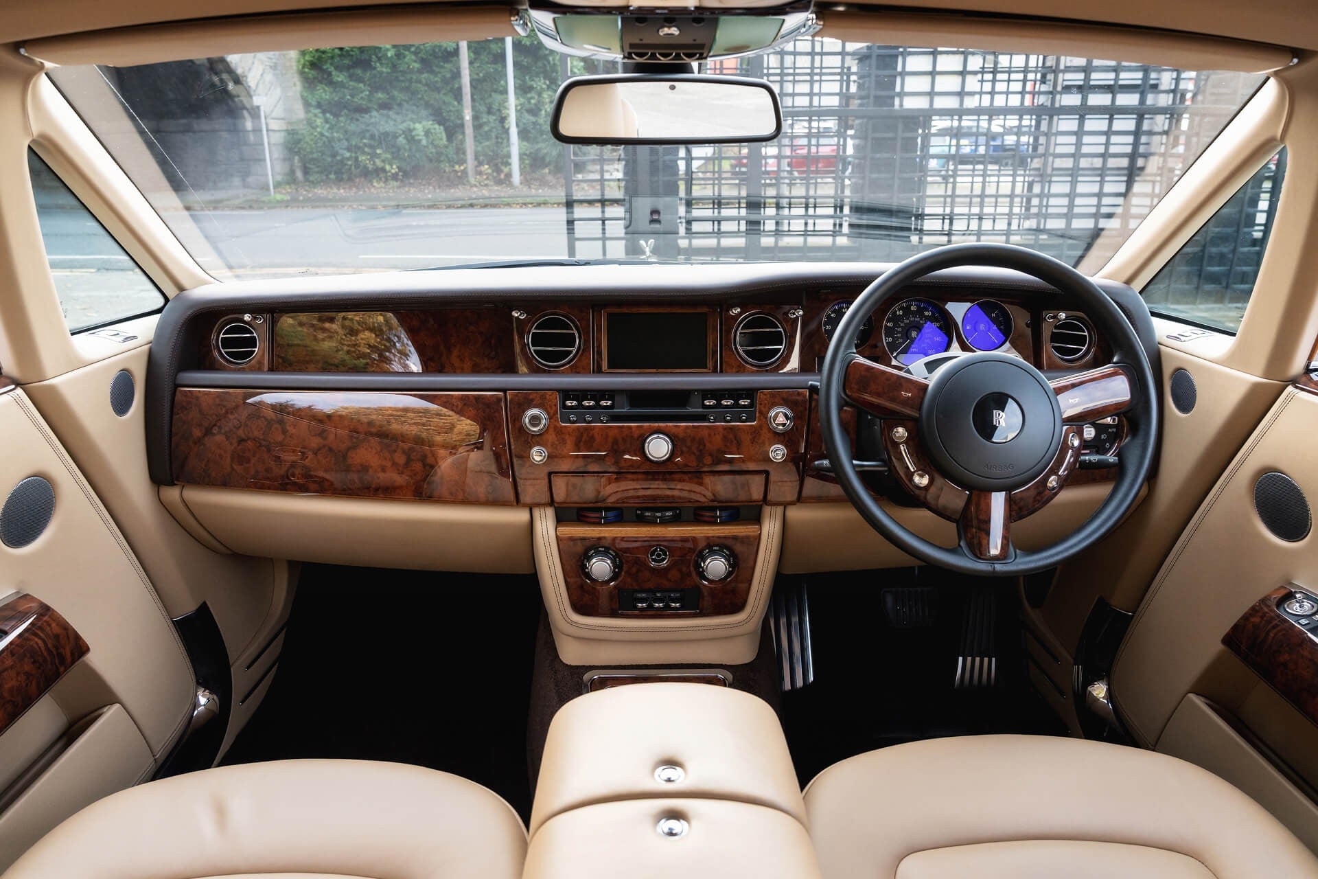 Rolls Royce Phantom 6.7 V12 Coupe Gallery Image