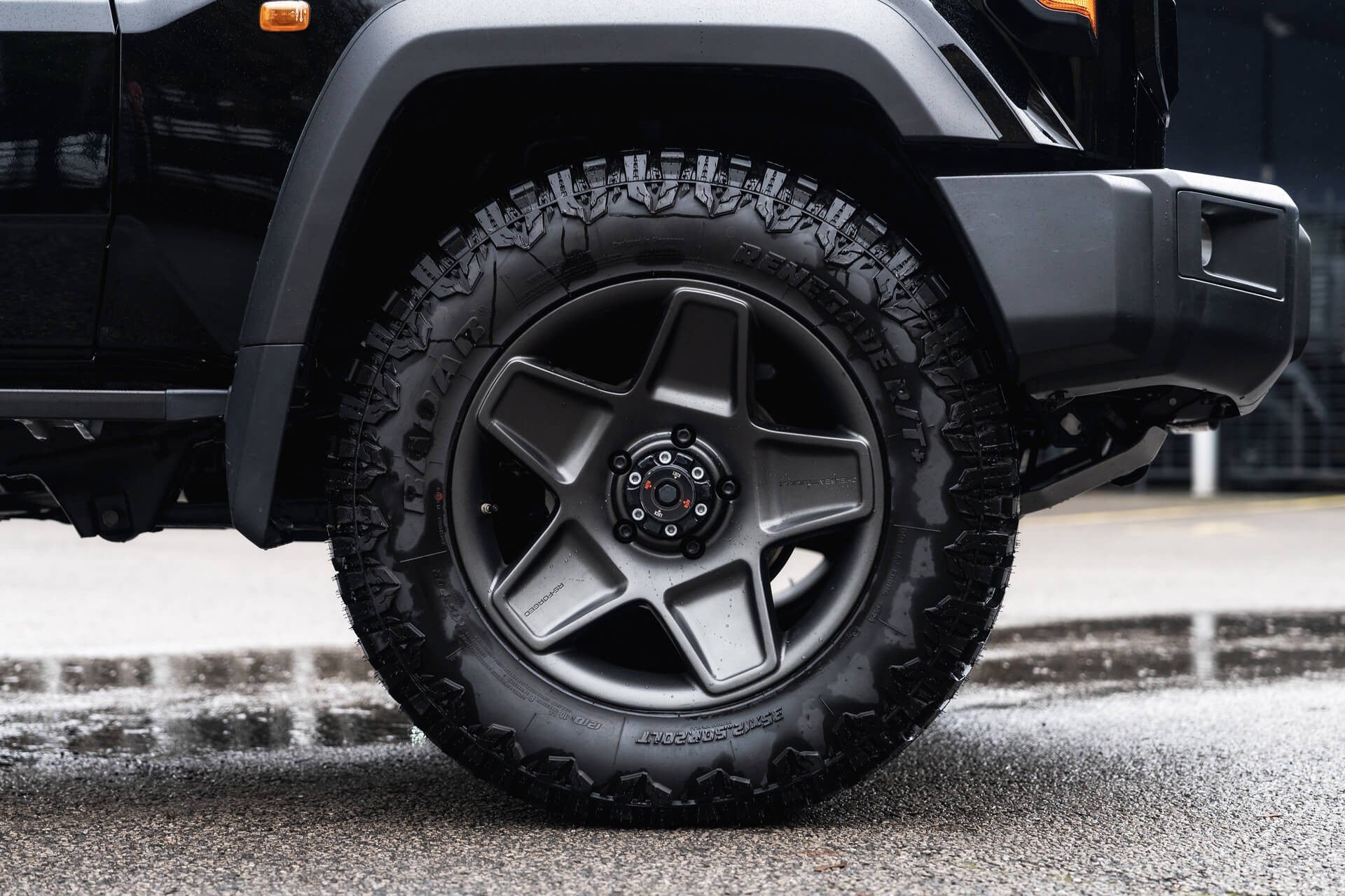 Toyota Land Cruiser 70 Series (Price excludes VAT)