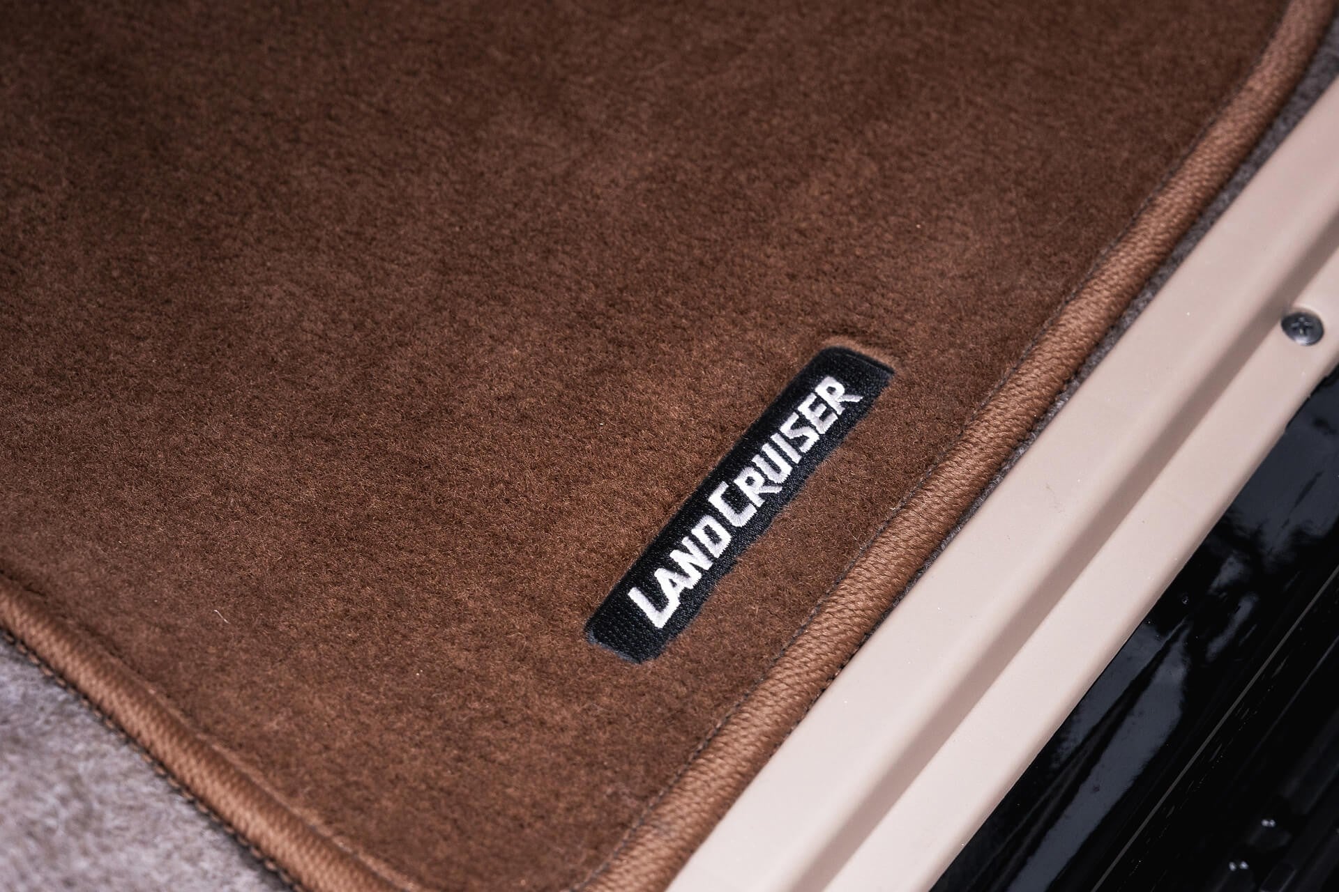 Toyota Land Cruiser 70 Series (Price excludes VAT)