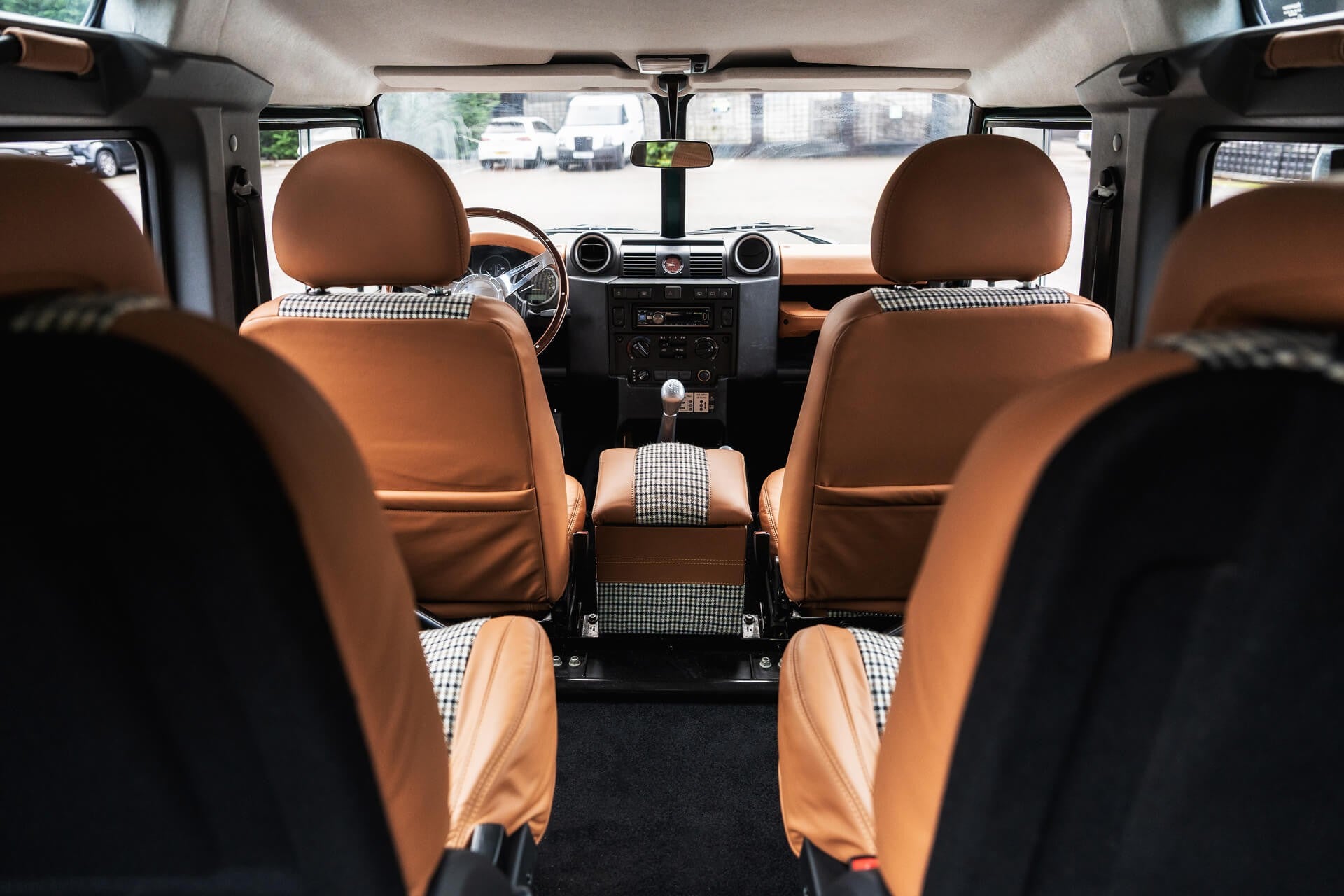 Land Rover Defender Gallery Image