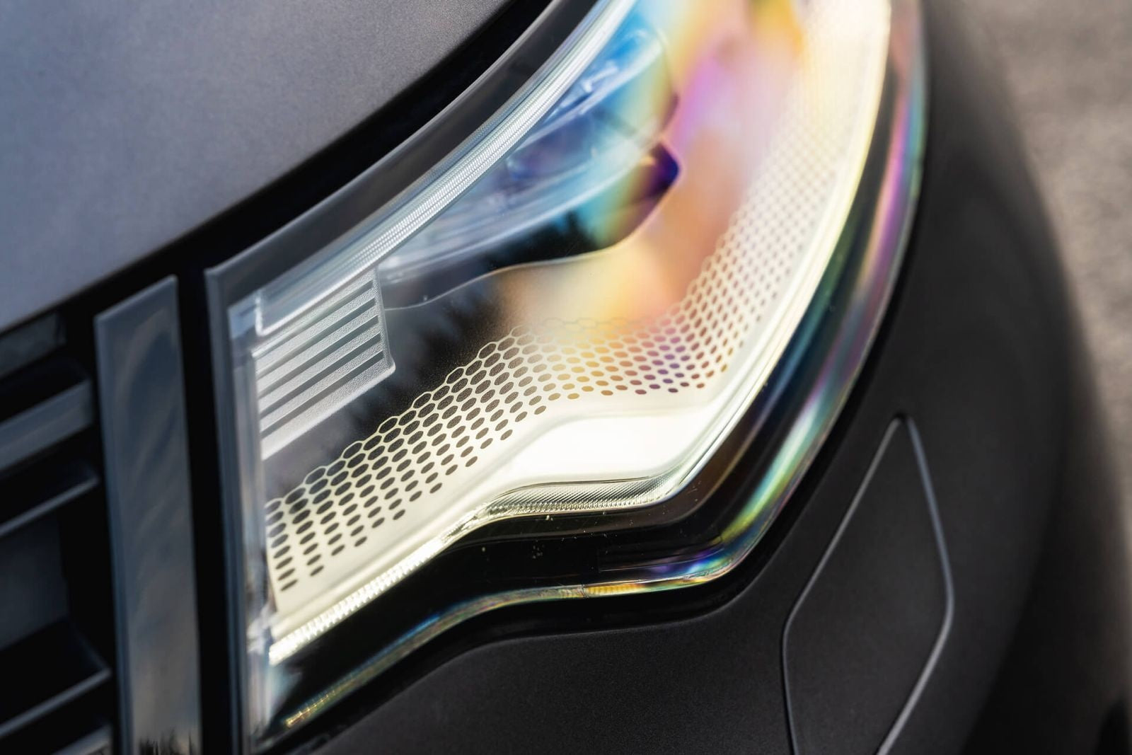 Land Rover Discovery Gallery Image