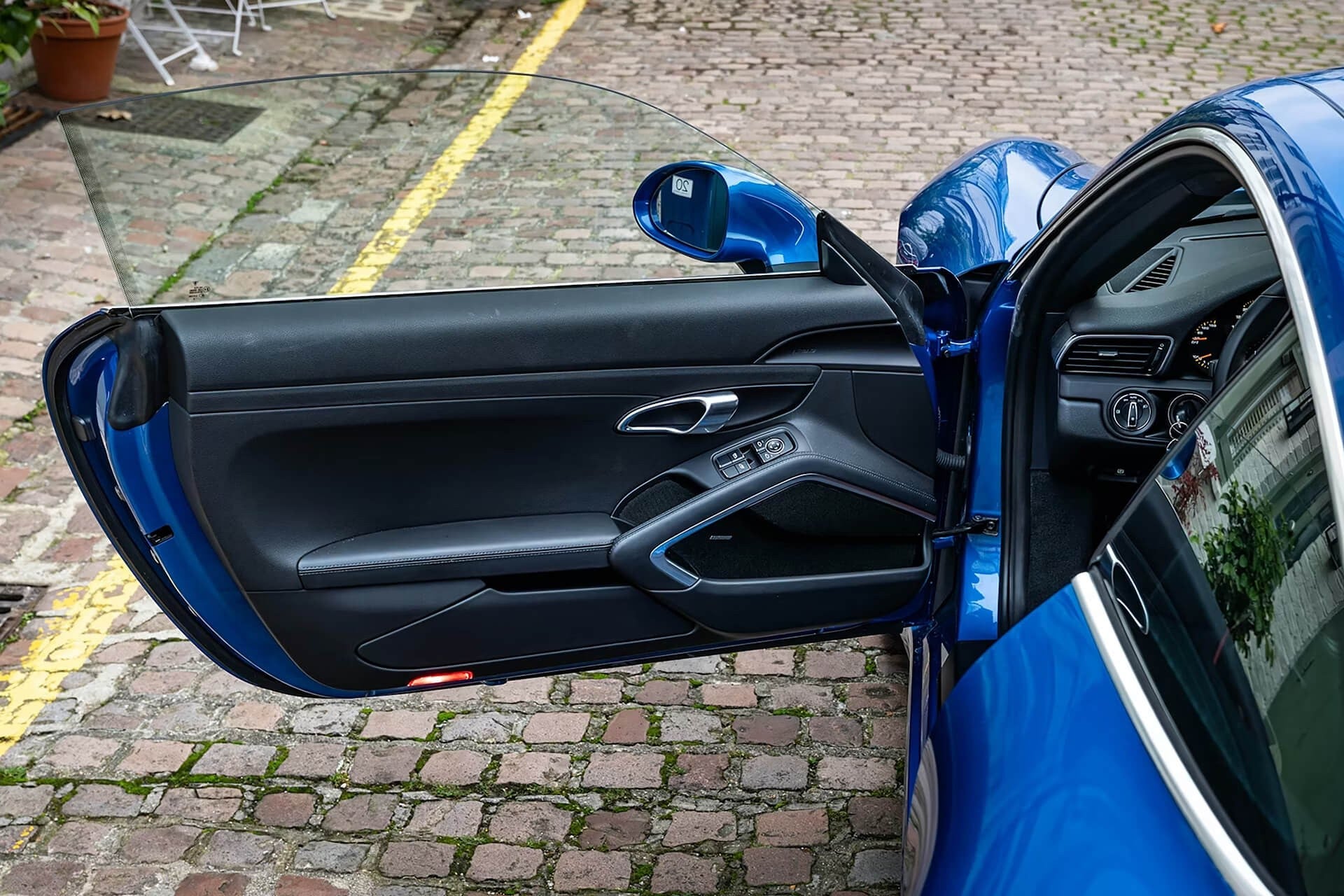 Porsche 911 (991.2) GT3 Touring - LHD Gallery Image