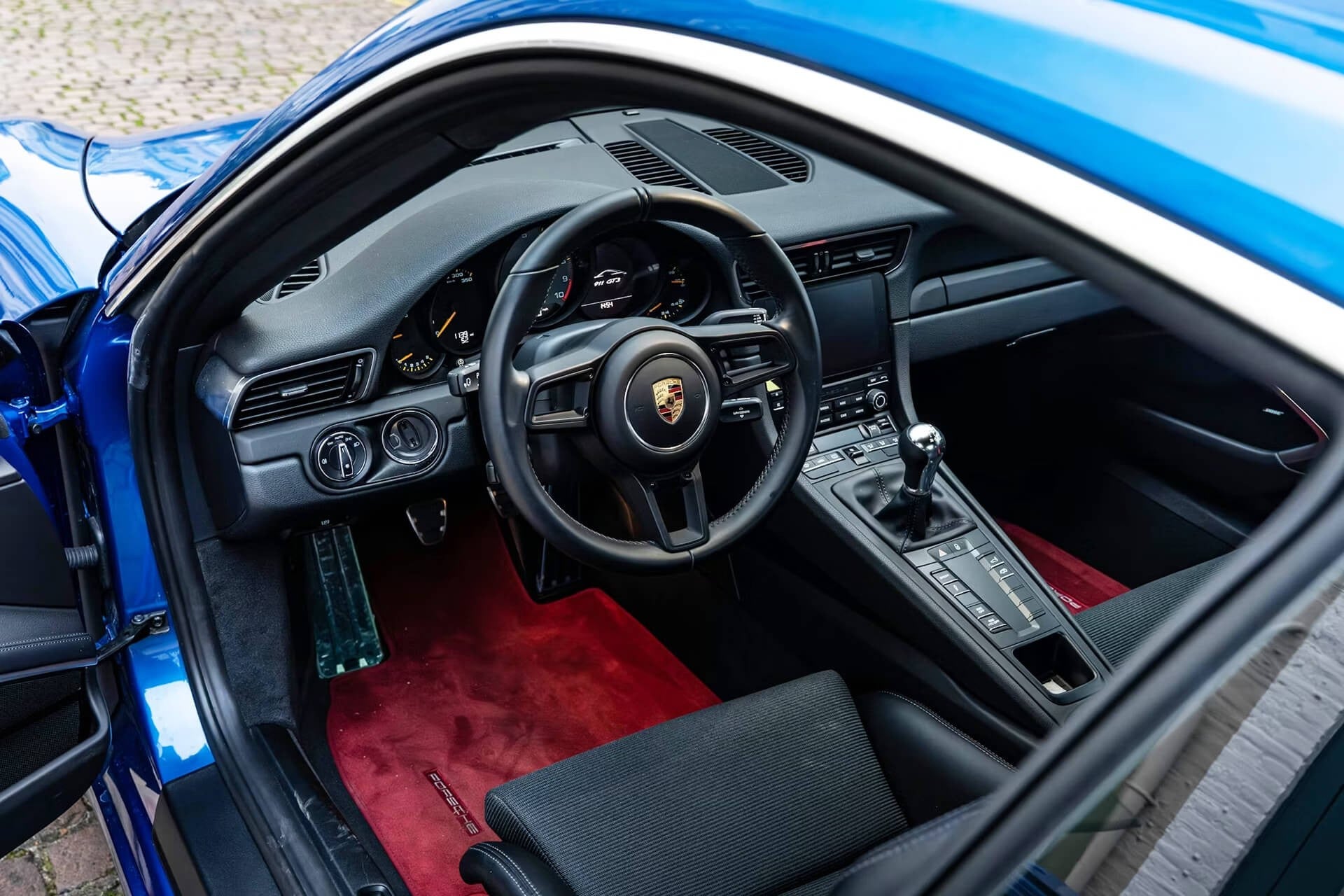 Porsche 911 (991.2) GT3 Touring - LHD Gallery Image