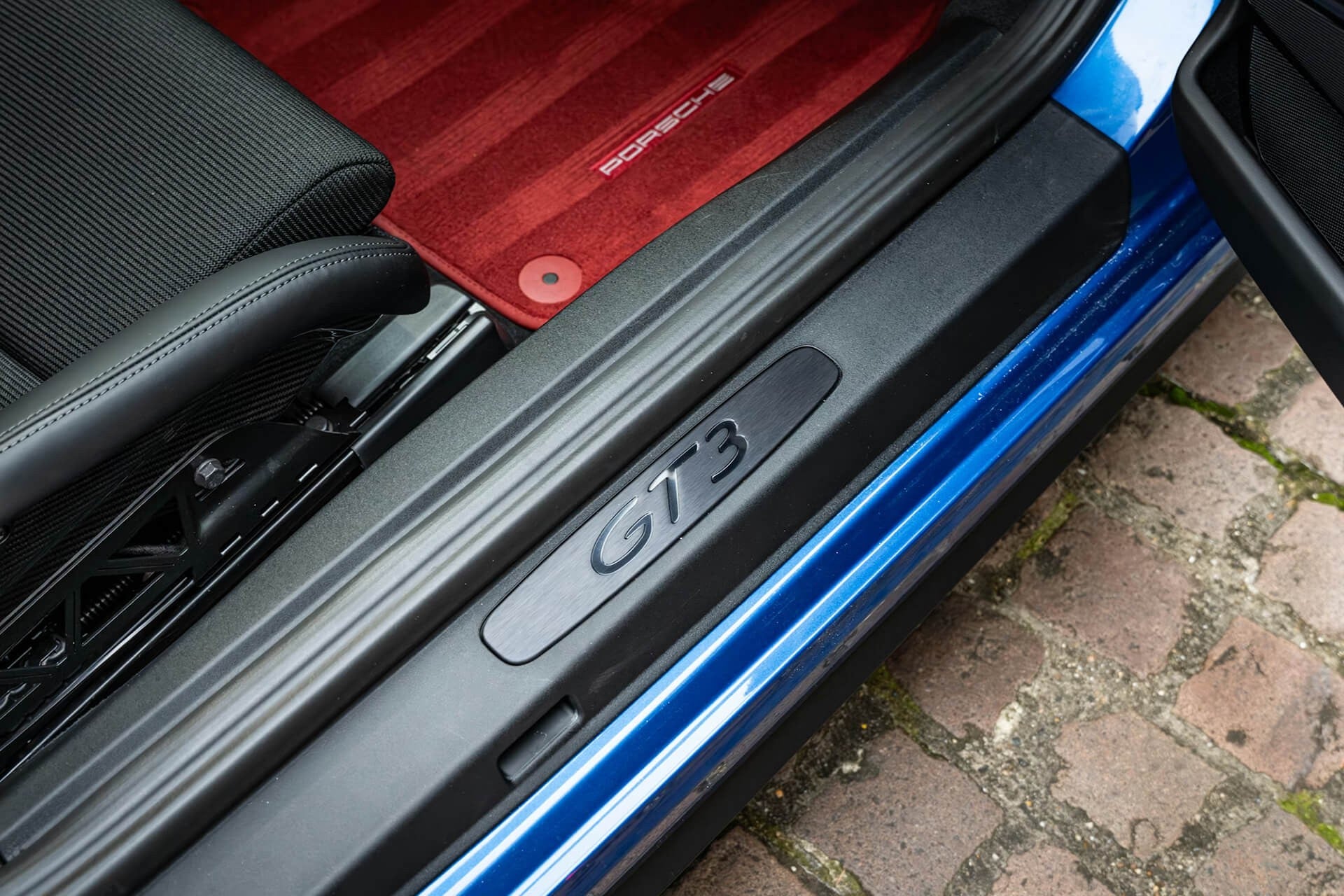 Porsche 911 (991.2) GT3 Touring - LHD Gallery Image