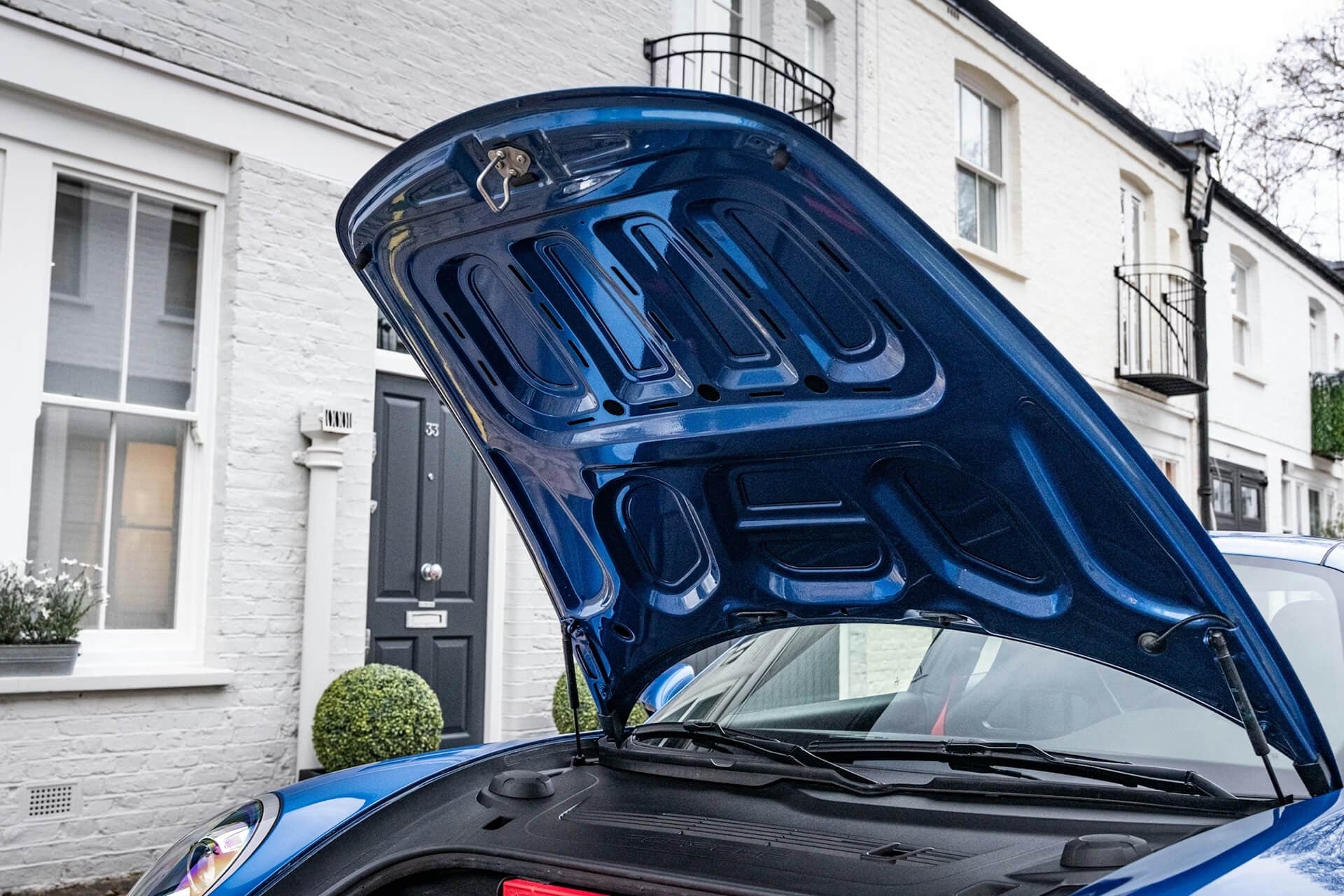 Porsche 911 (991.2) GT3 Touring - LHD Gallery Image