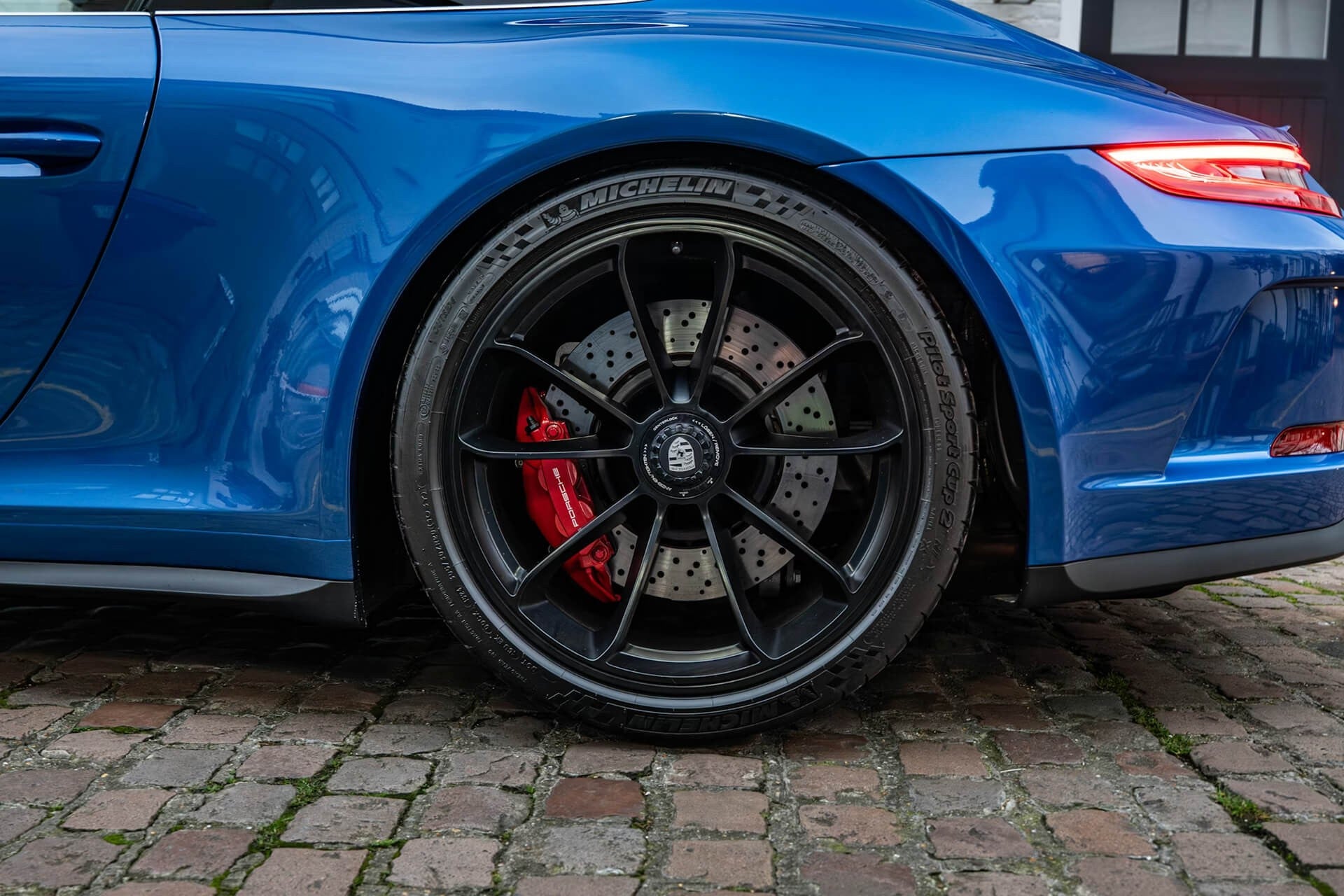 Porsche 911 (991.2) GT3 Touring - LHD Gallery Image