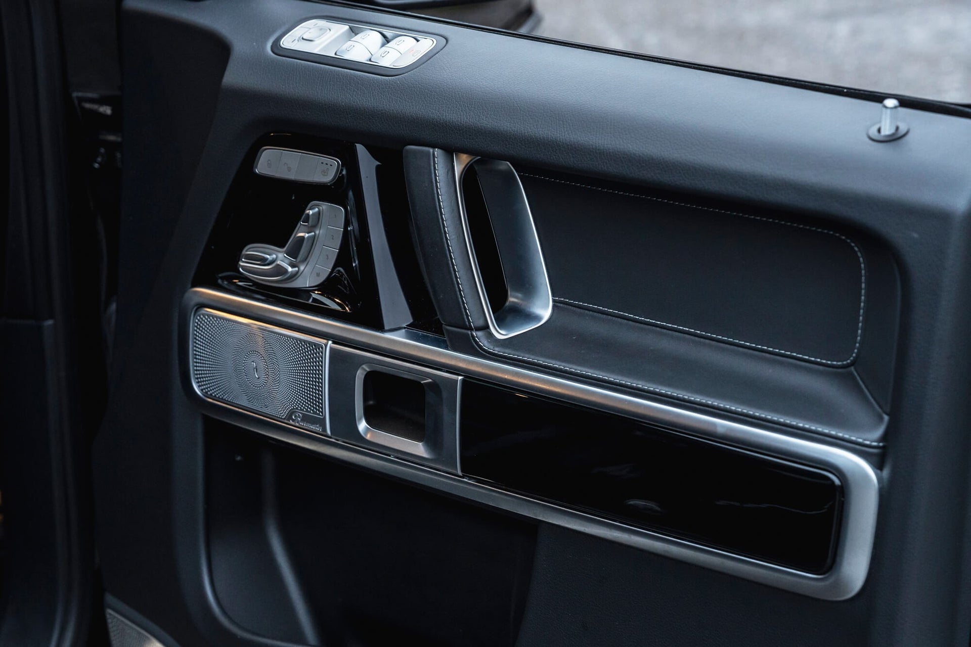 Mercedes-Benz G400d AMG Line (Premium Plus) Gallery Image
