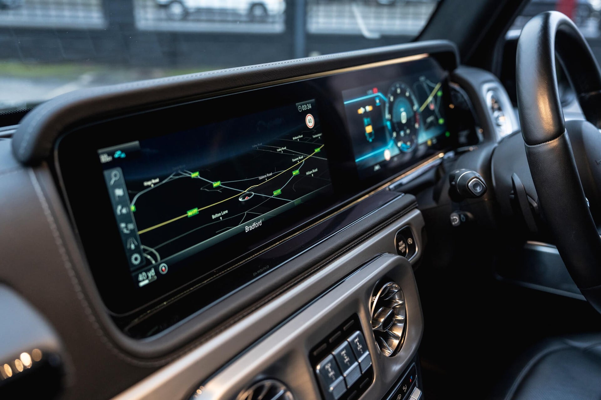 Mercedes-Benz G400d AMG Line (Premium Plus) Gallery Image