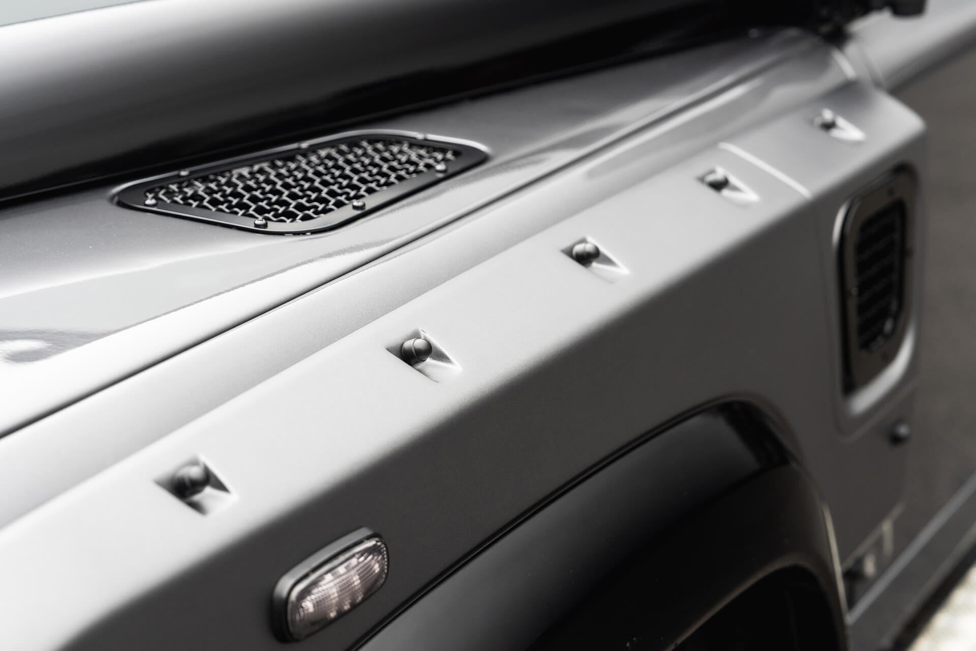 Land Rover Defender 2.2 TDCI 90 XS Gallery Image