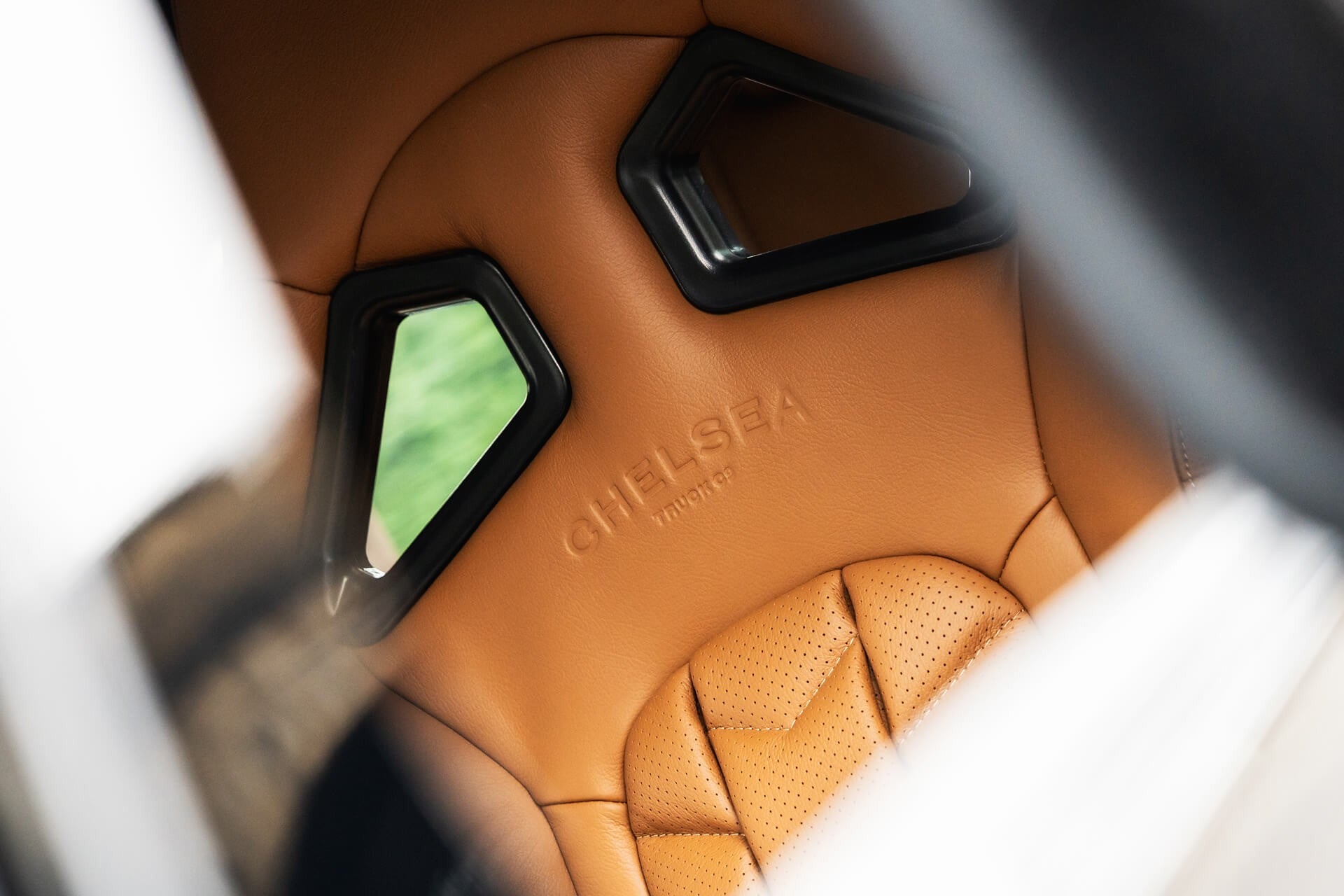 Land Rover Defender 2.2 TDCI 90 XS Gallery Image