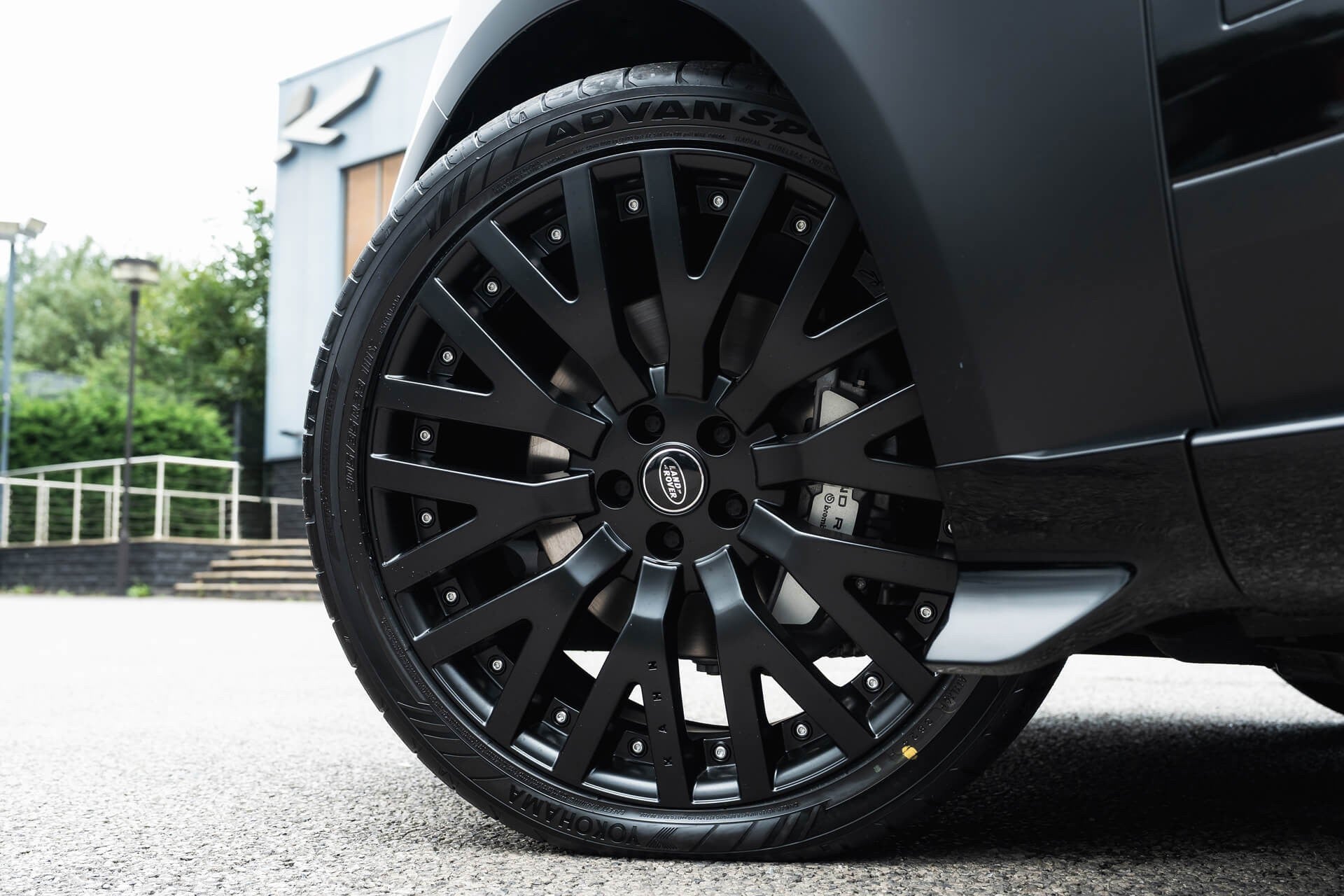 Range Rover P530 Autobiography Fintail by Racing Green Automotive