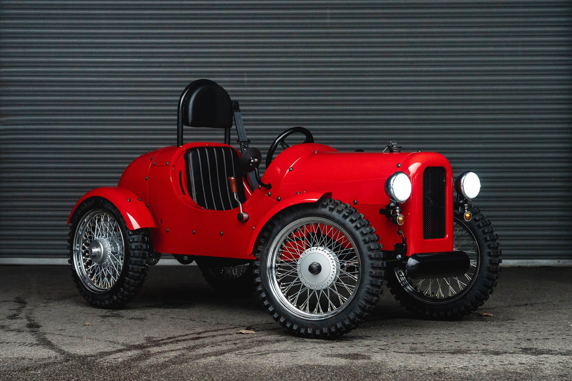 Chelsea Rivet Gallery Image