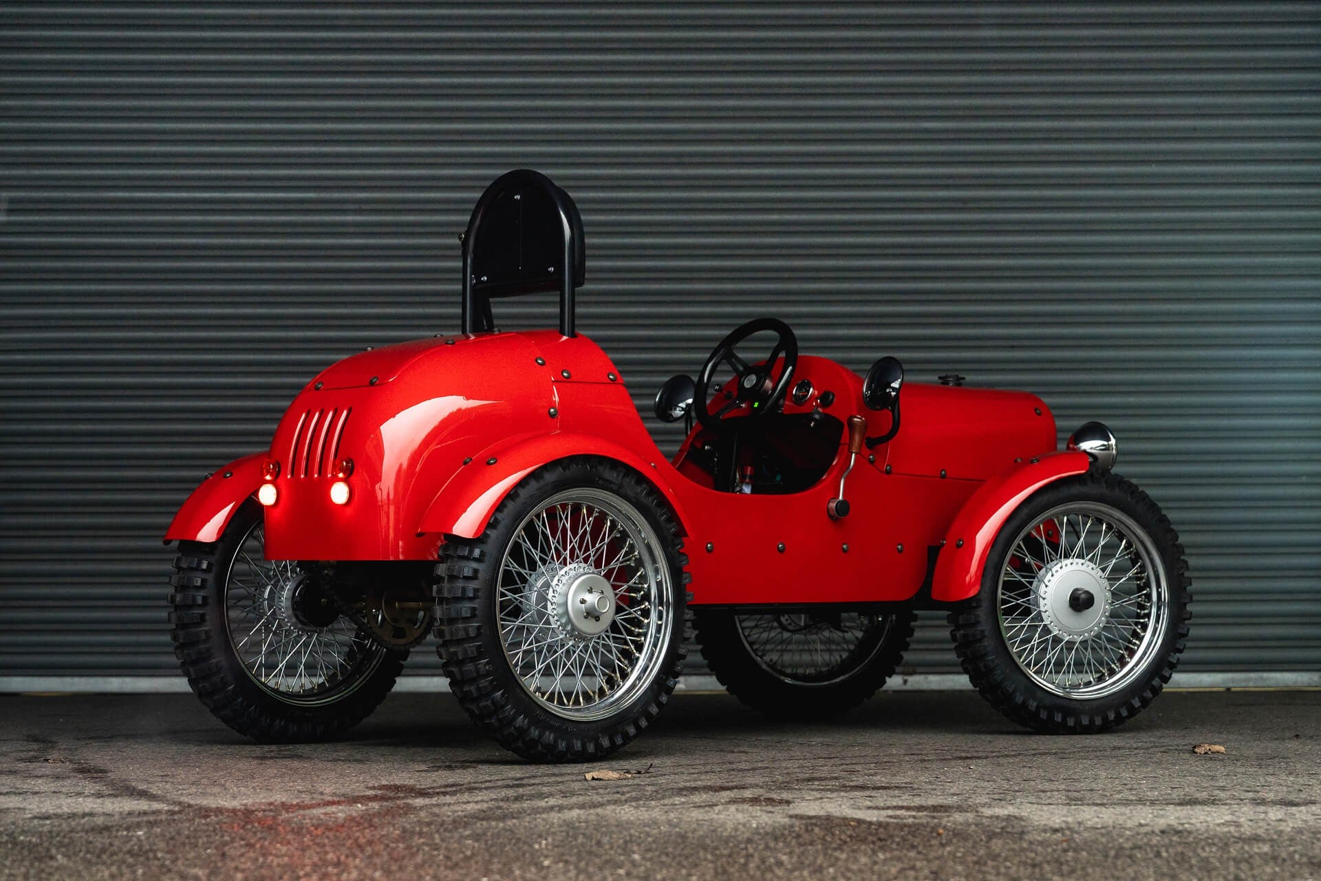 Chelsea Rivet Gallery Image