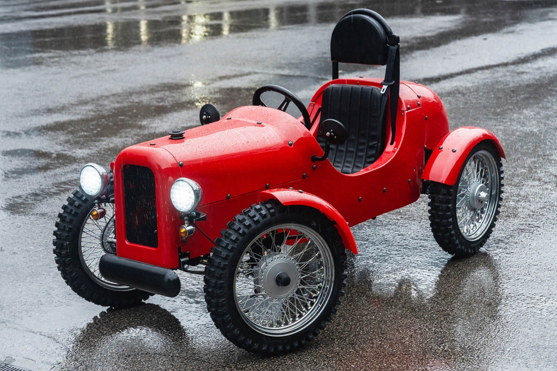 Chelsea Rivet Gallery Image