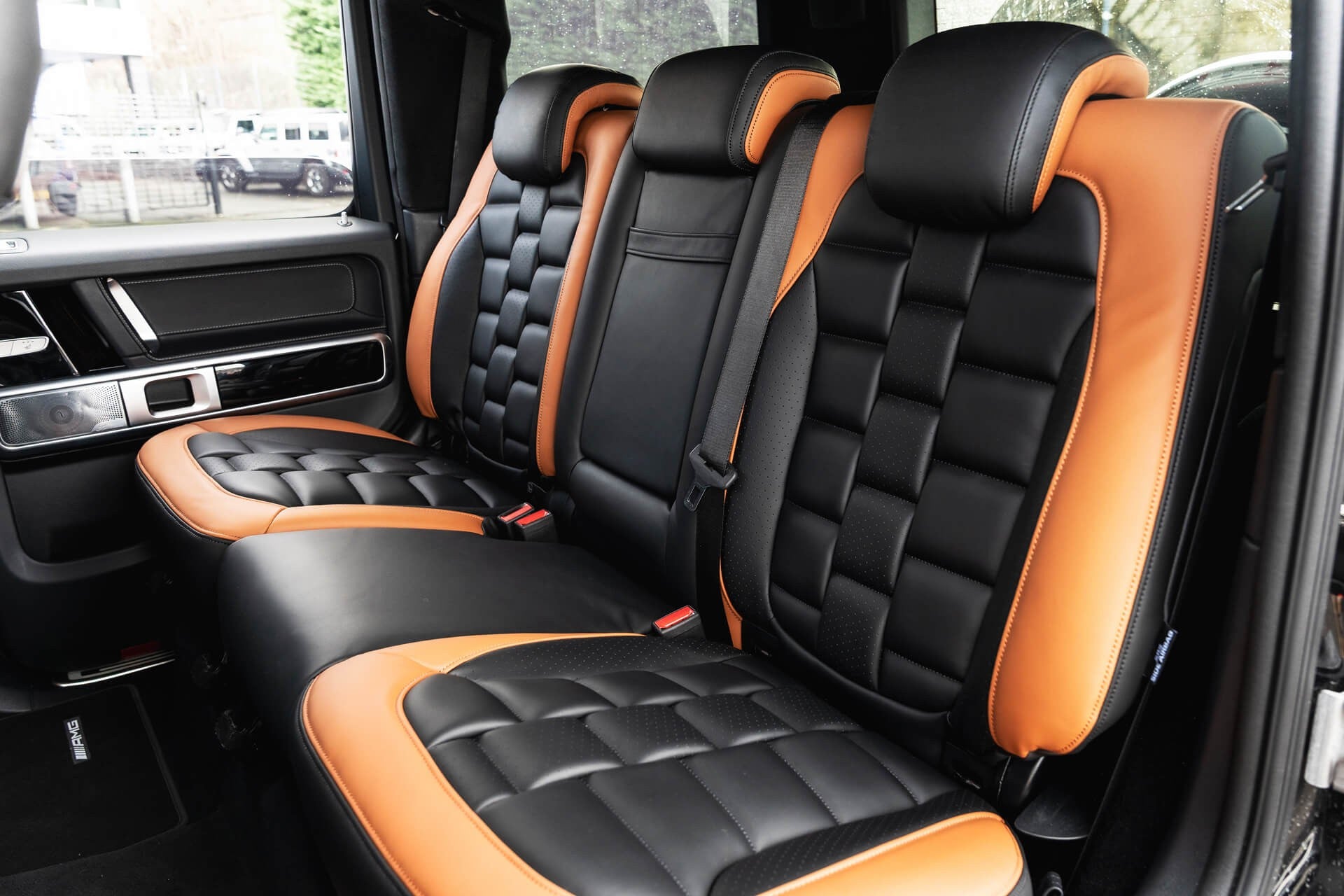 Mercedes-Benz G400d AMG Line (Premium Plus) Gallery Image
