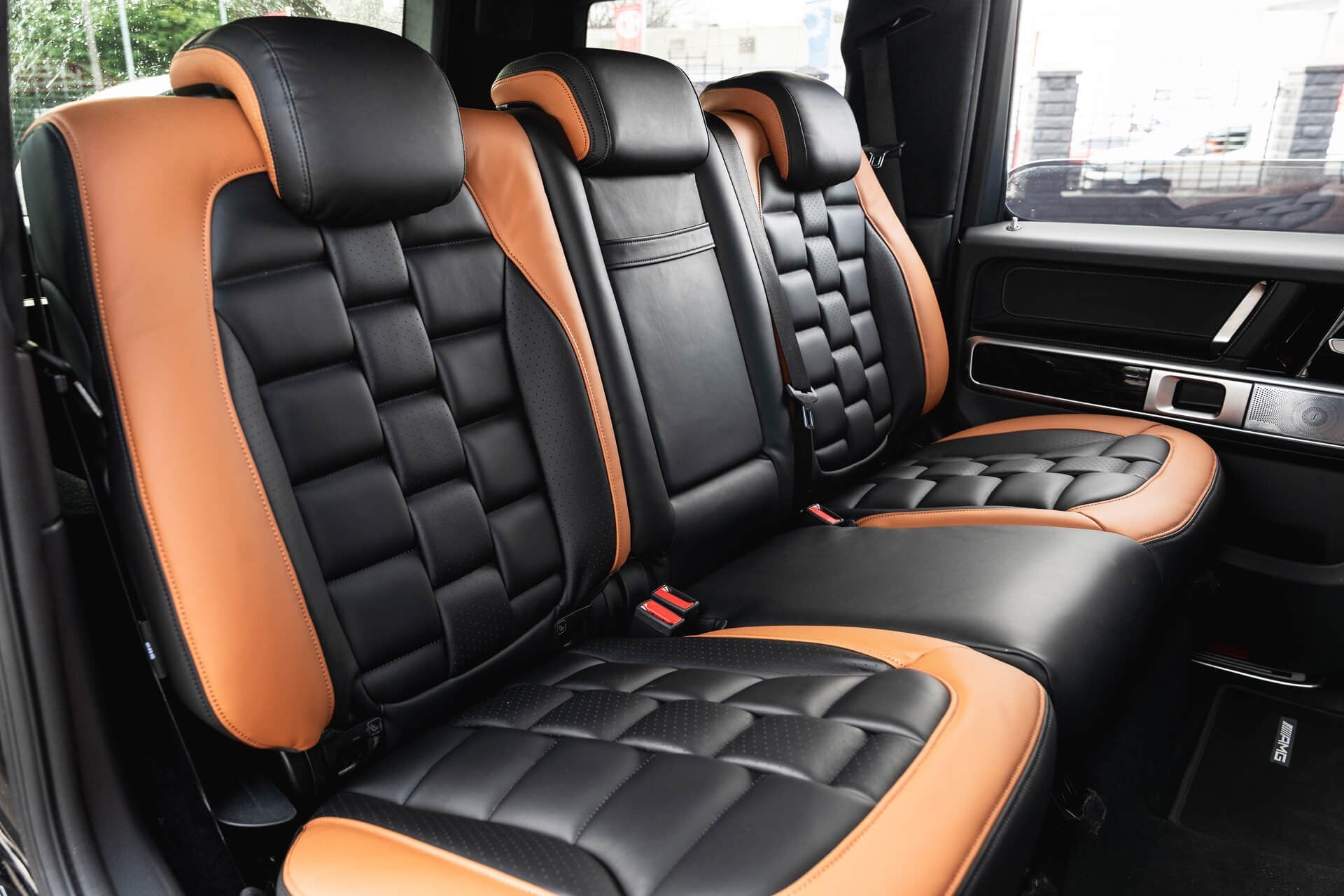 Mercedes-Benz G400d AMG Line (Premium Plus) Gallery Image