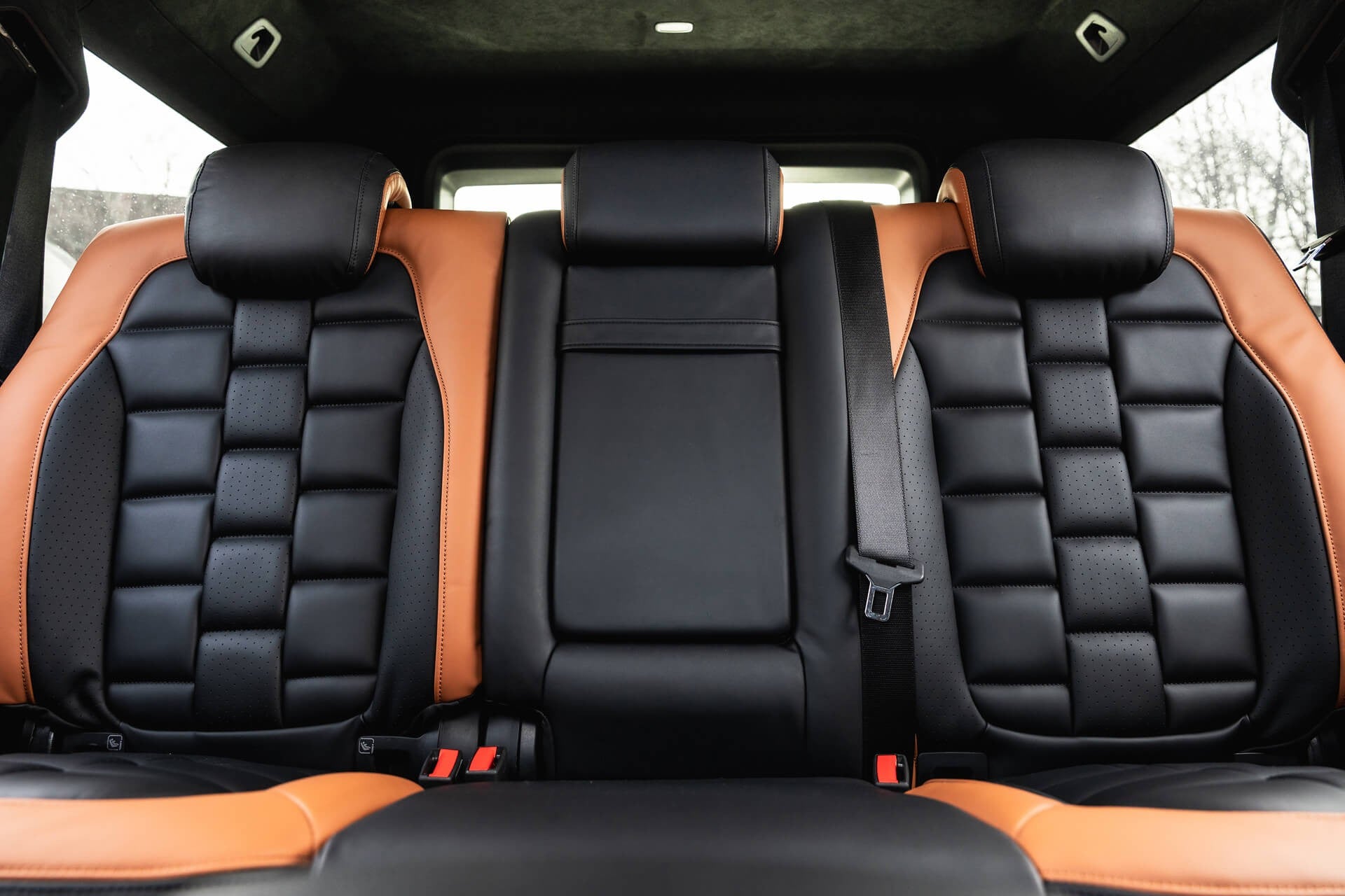 Mercedes-Benz G400d AMG Line (Premium Plus) Gallery Image