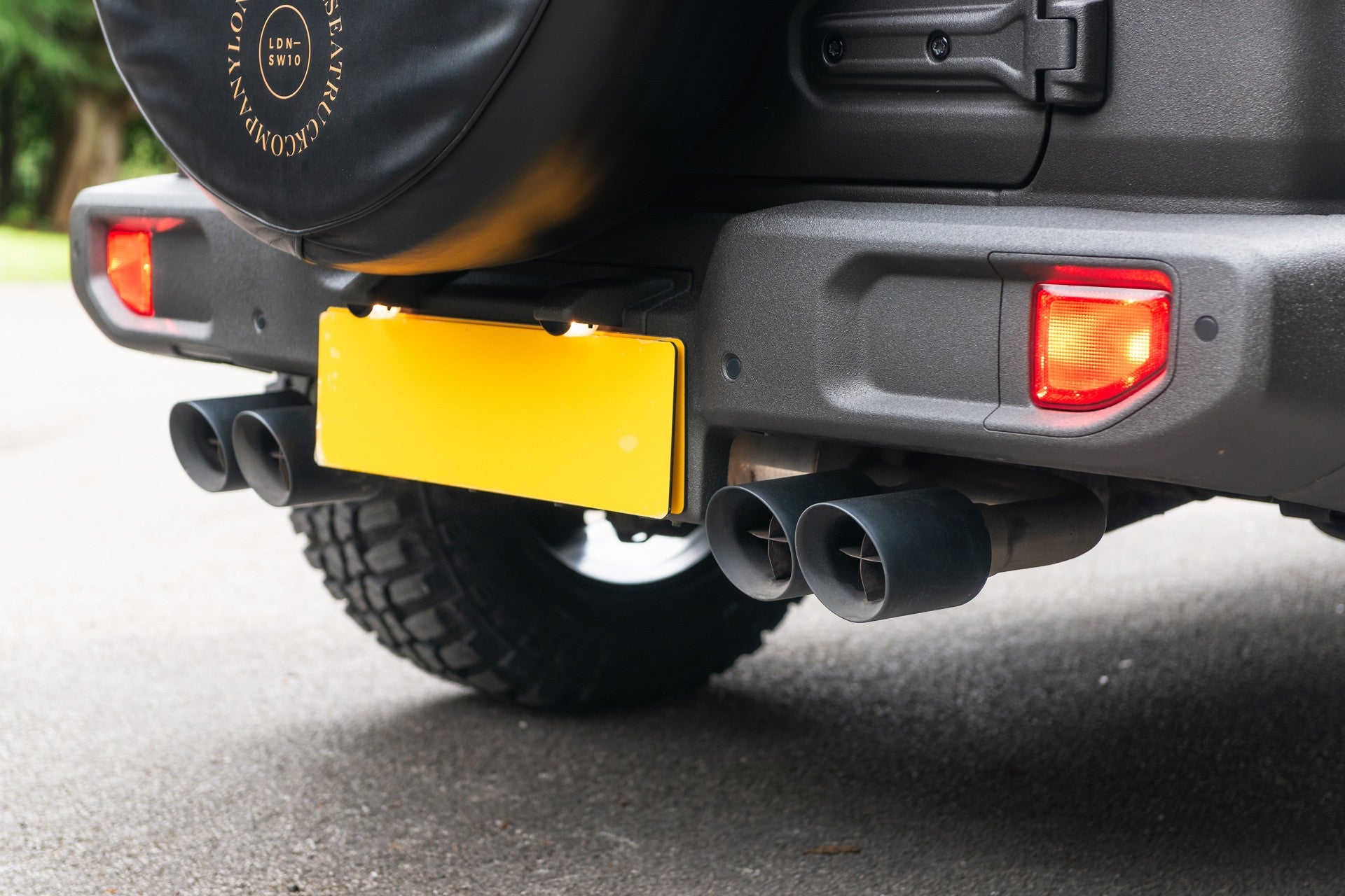 Jeep Wrangler Sahara - CJ400