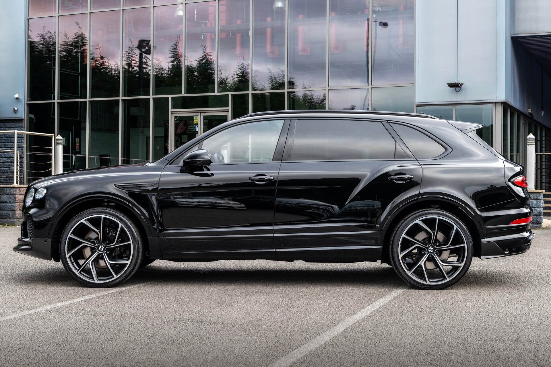 Bentley Bentayga V8