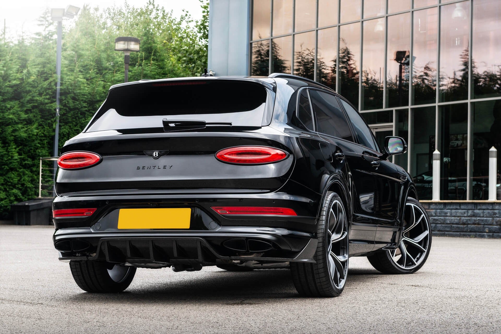 Bentley Bentayga V8