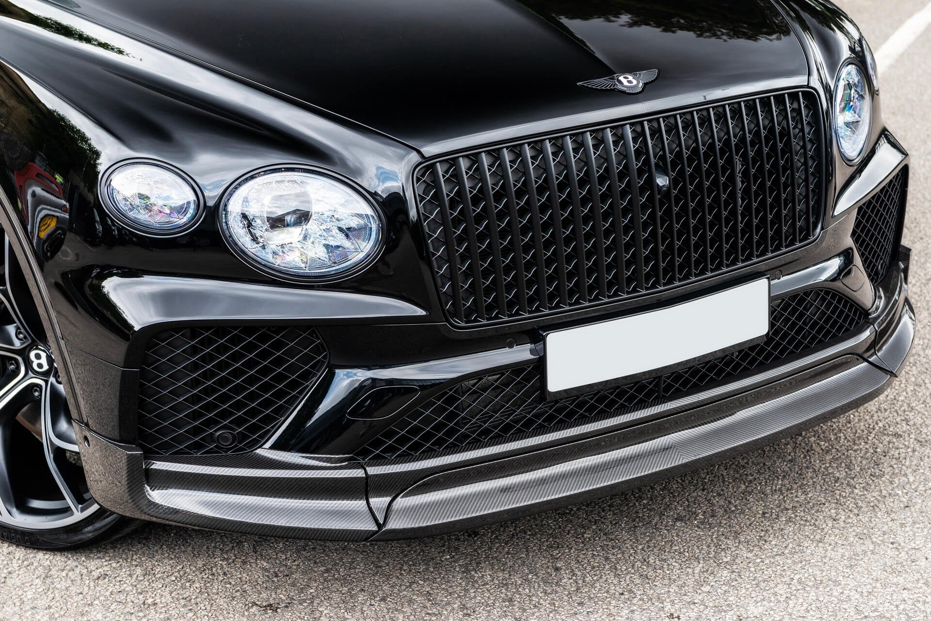 Bentley Bentayga V8
