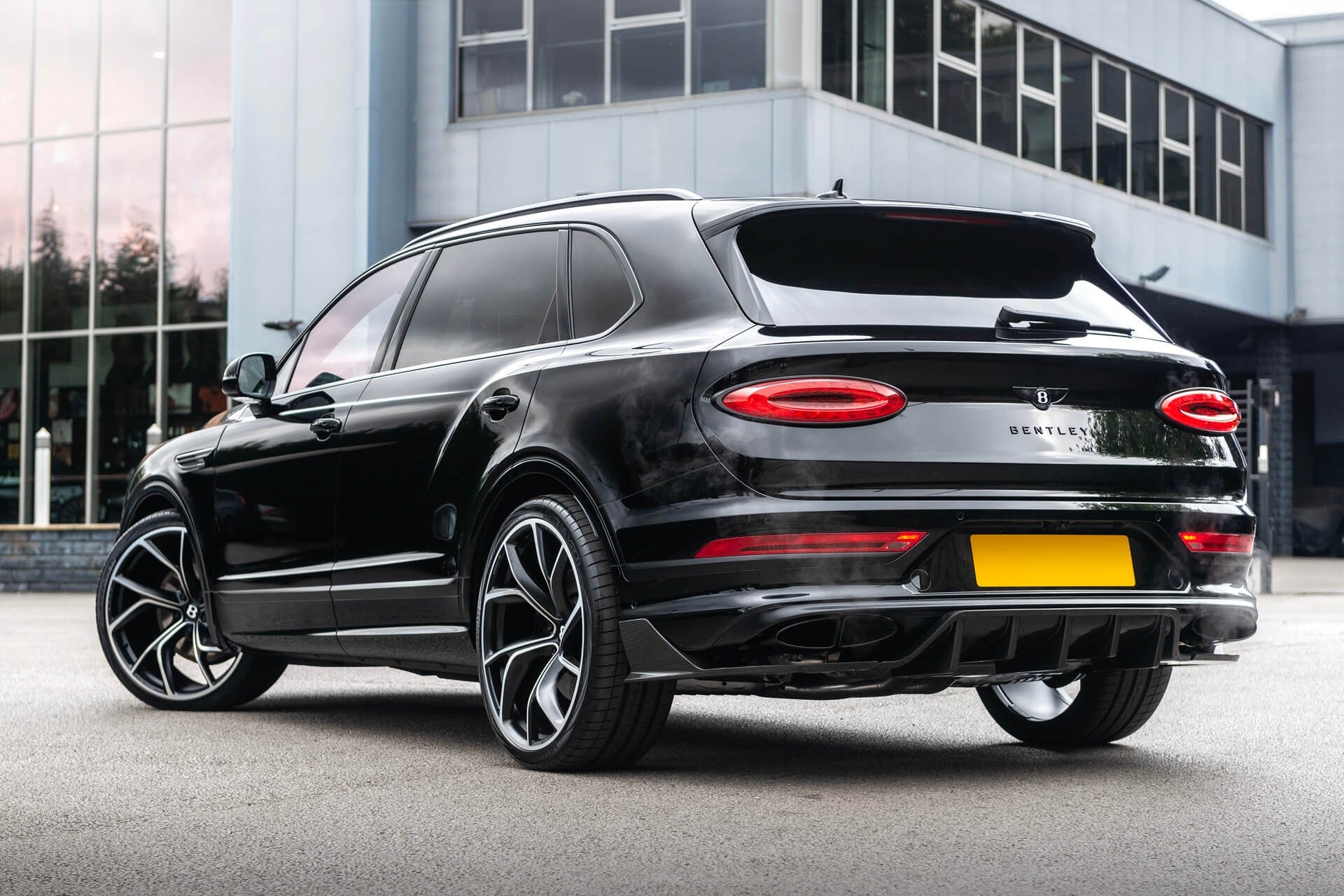 Bentley Bentayga V8