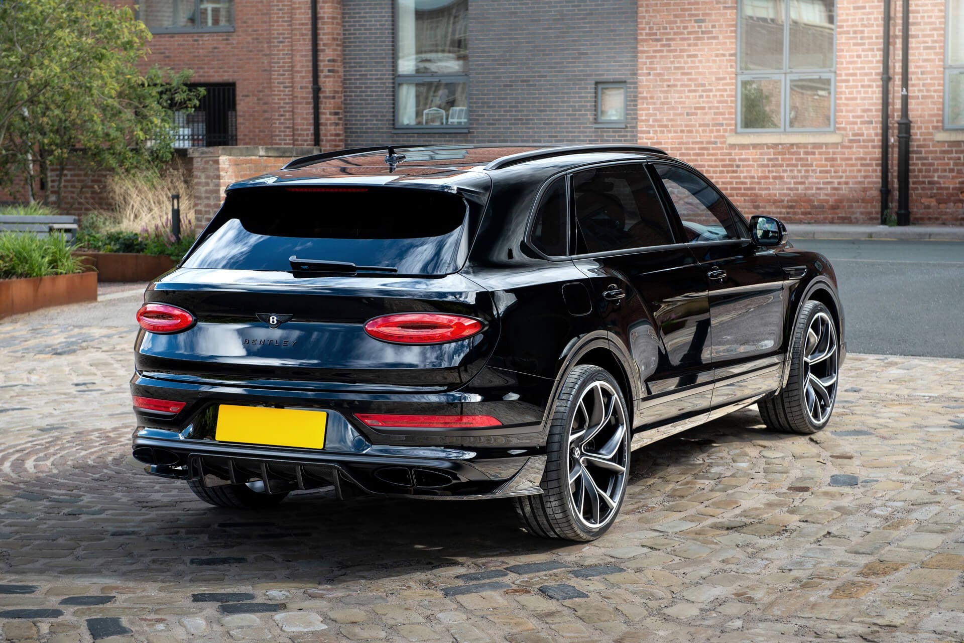 Bentley Bentayga V8