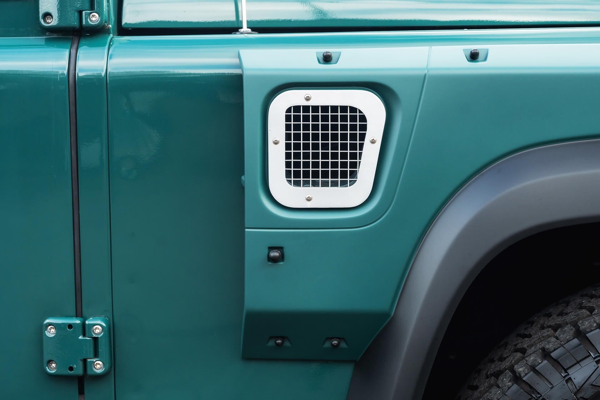 Homage II Longnose Station Wagon Gallery Image