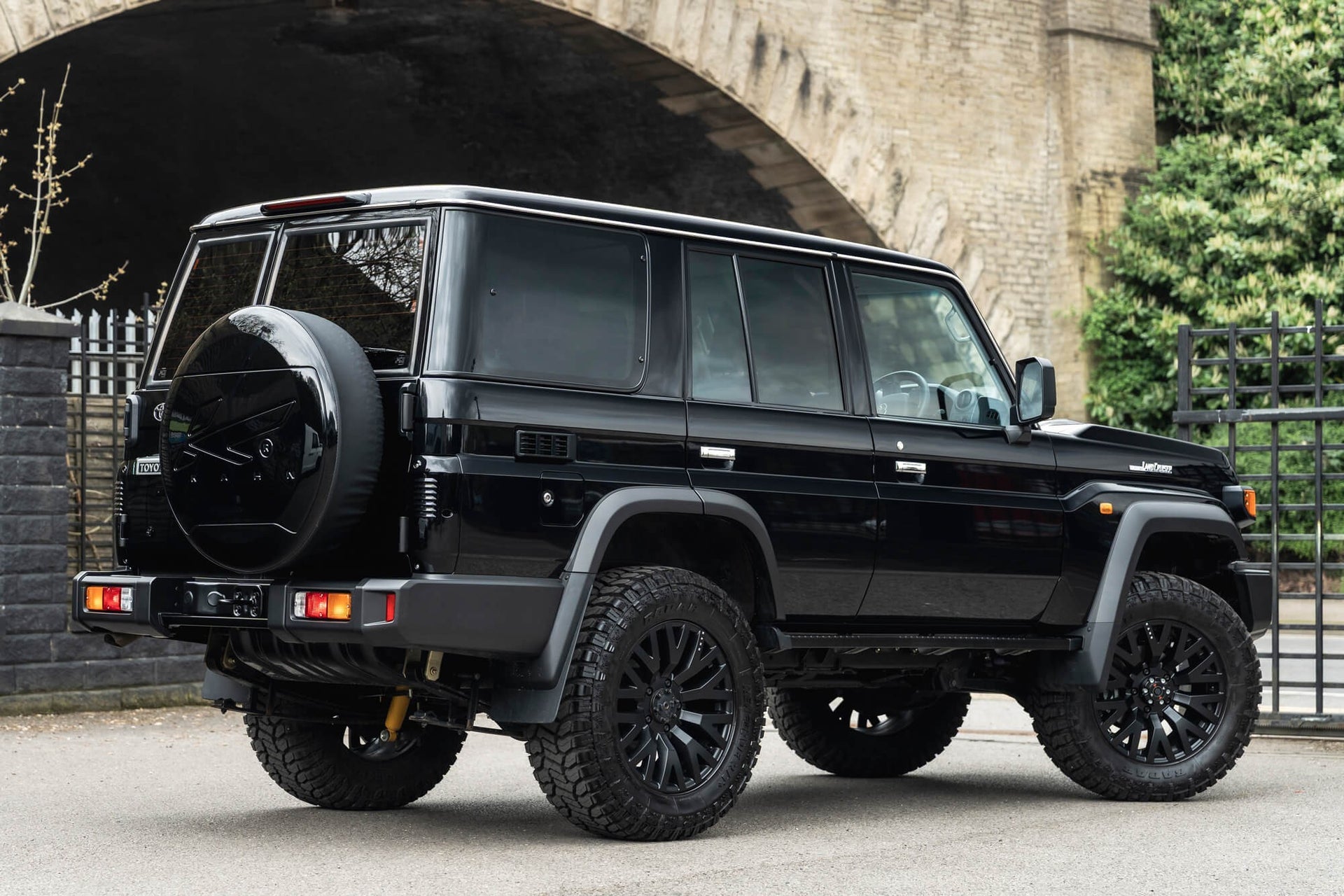 Toyota Land Cruiser 70 Series