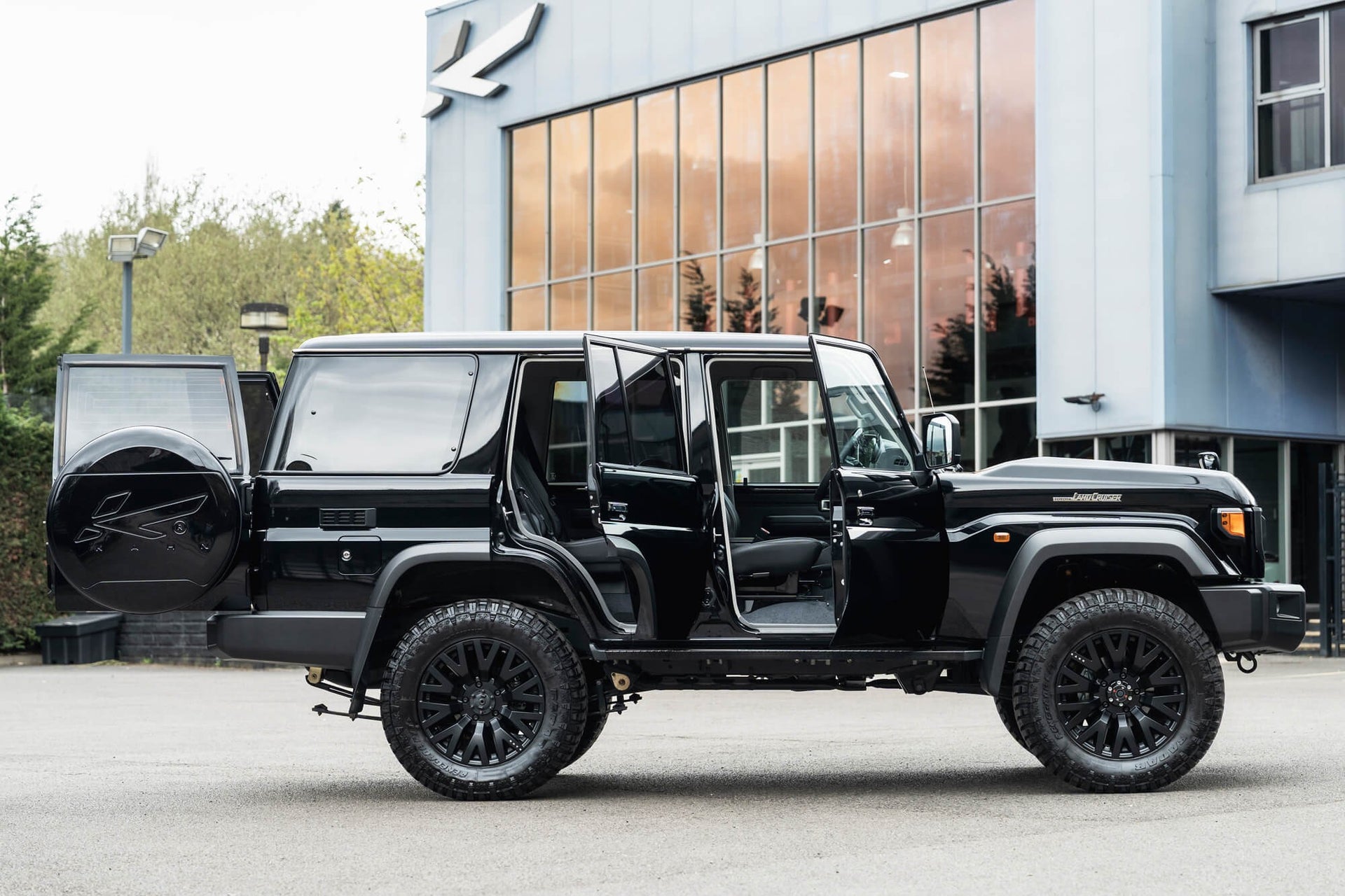 Toyota Land Cruiser 70 Series