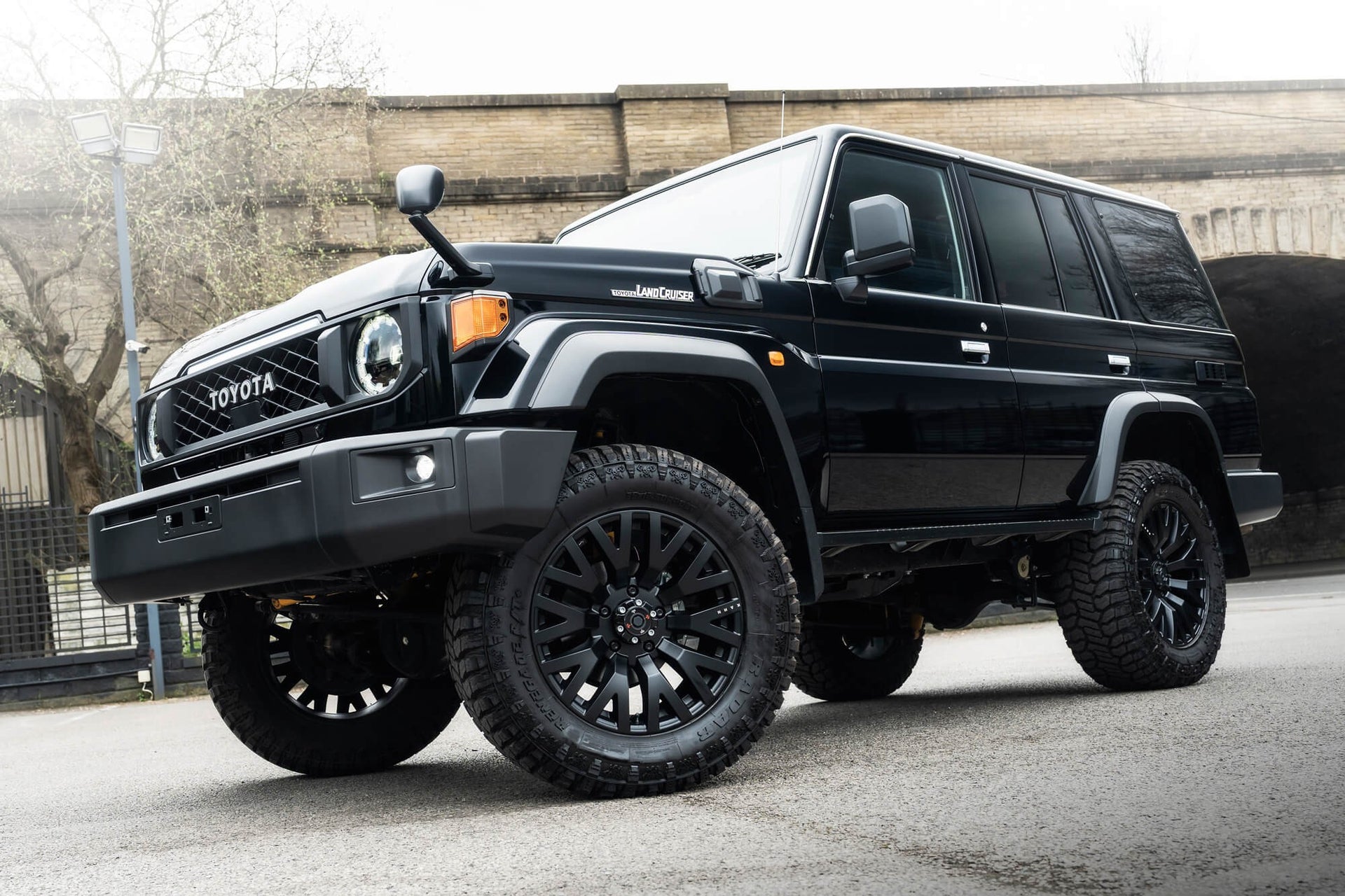 Toyota Land Cruiser 70 Series