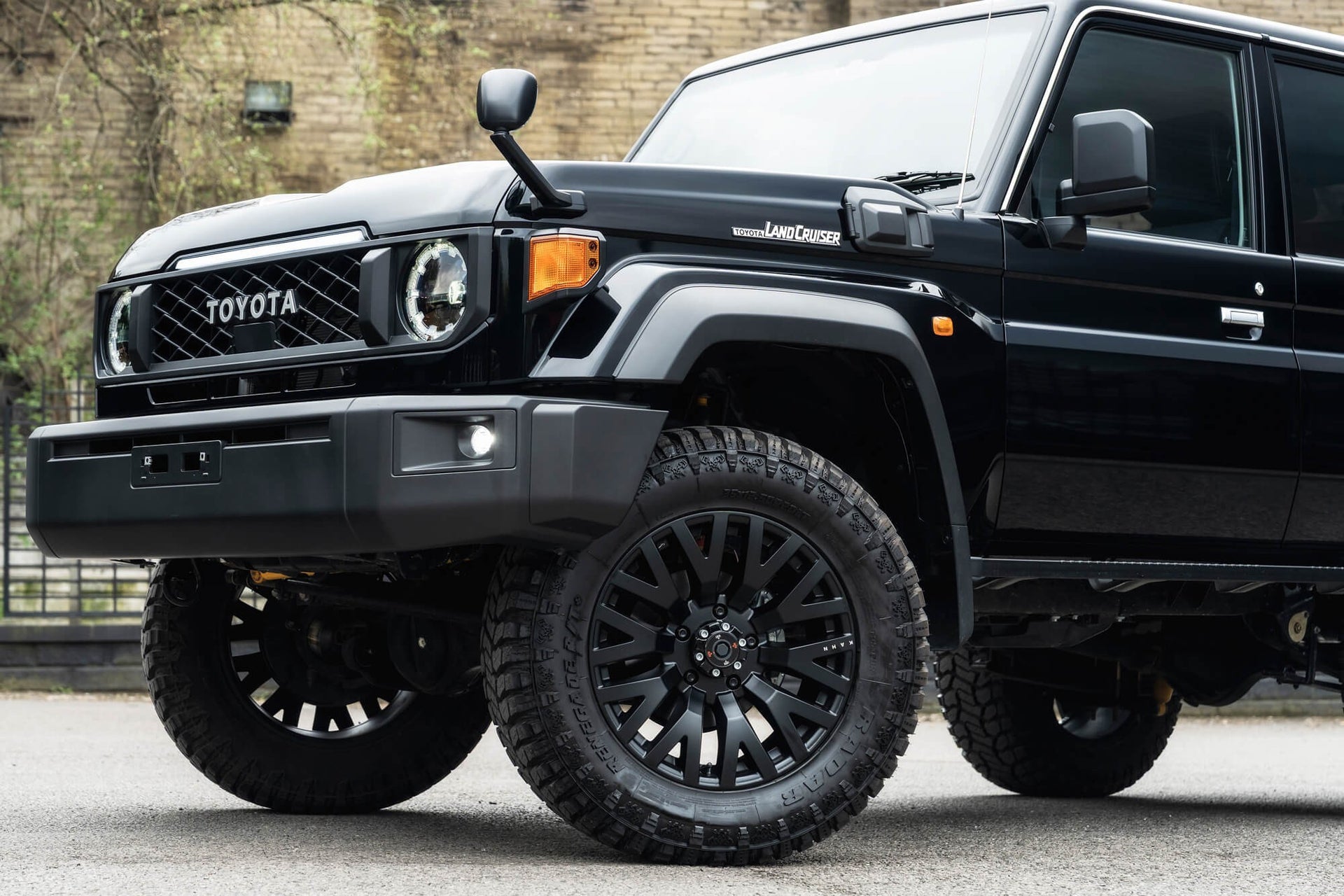 Toyota Land Cruiser 70 Series