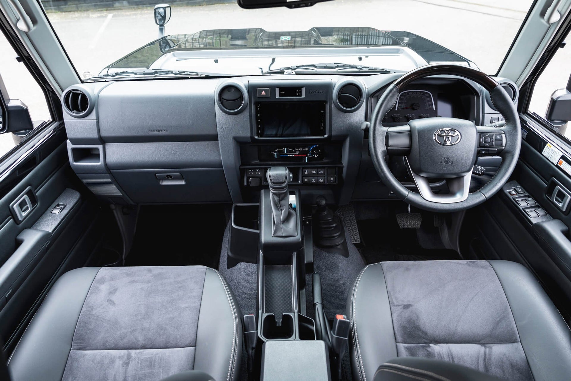 Toyota Land Cruiser 70 Series