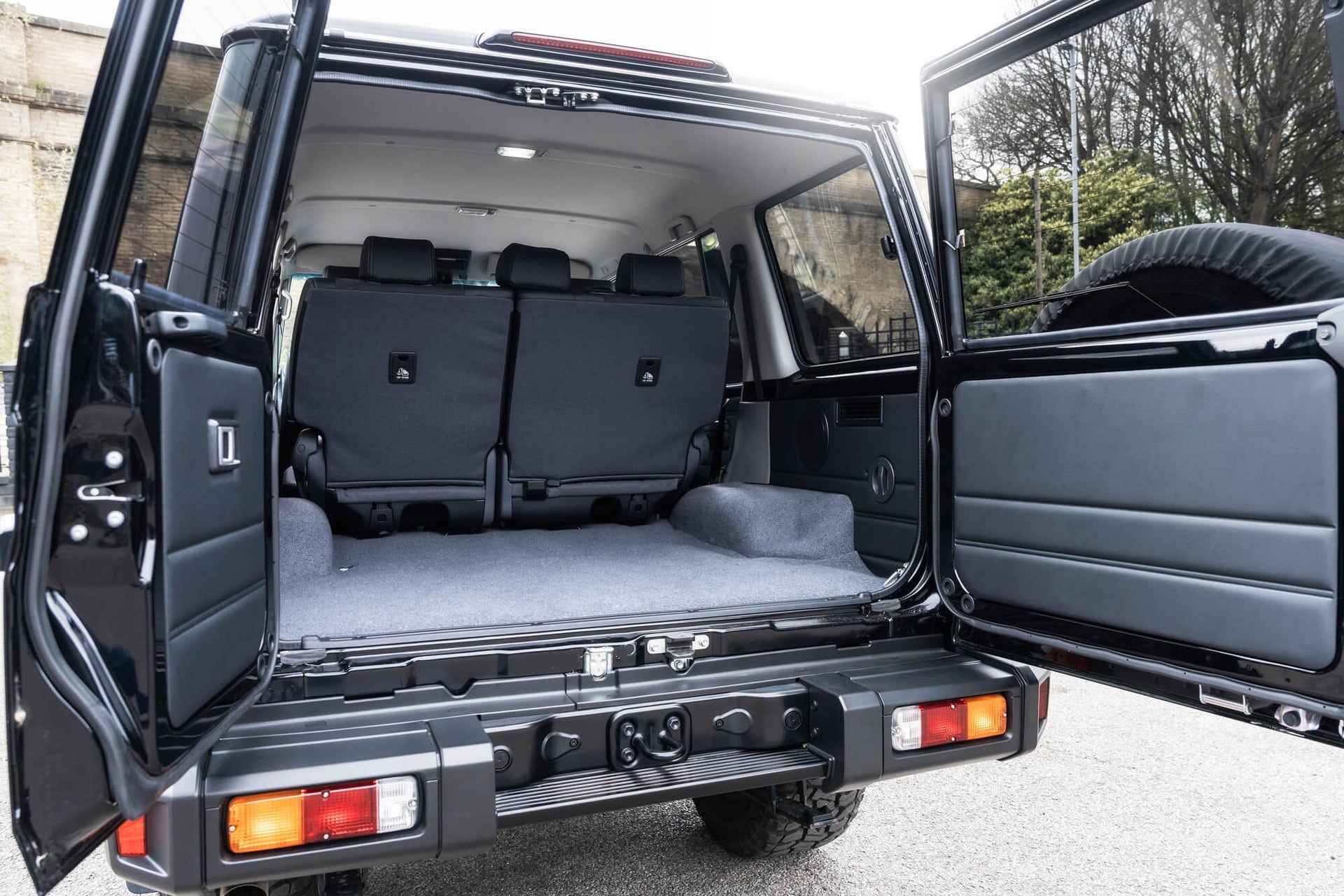 Toyota Land Cruiser 70 Series