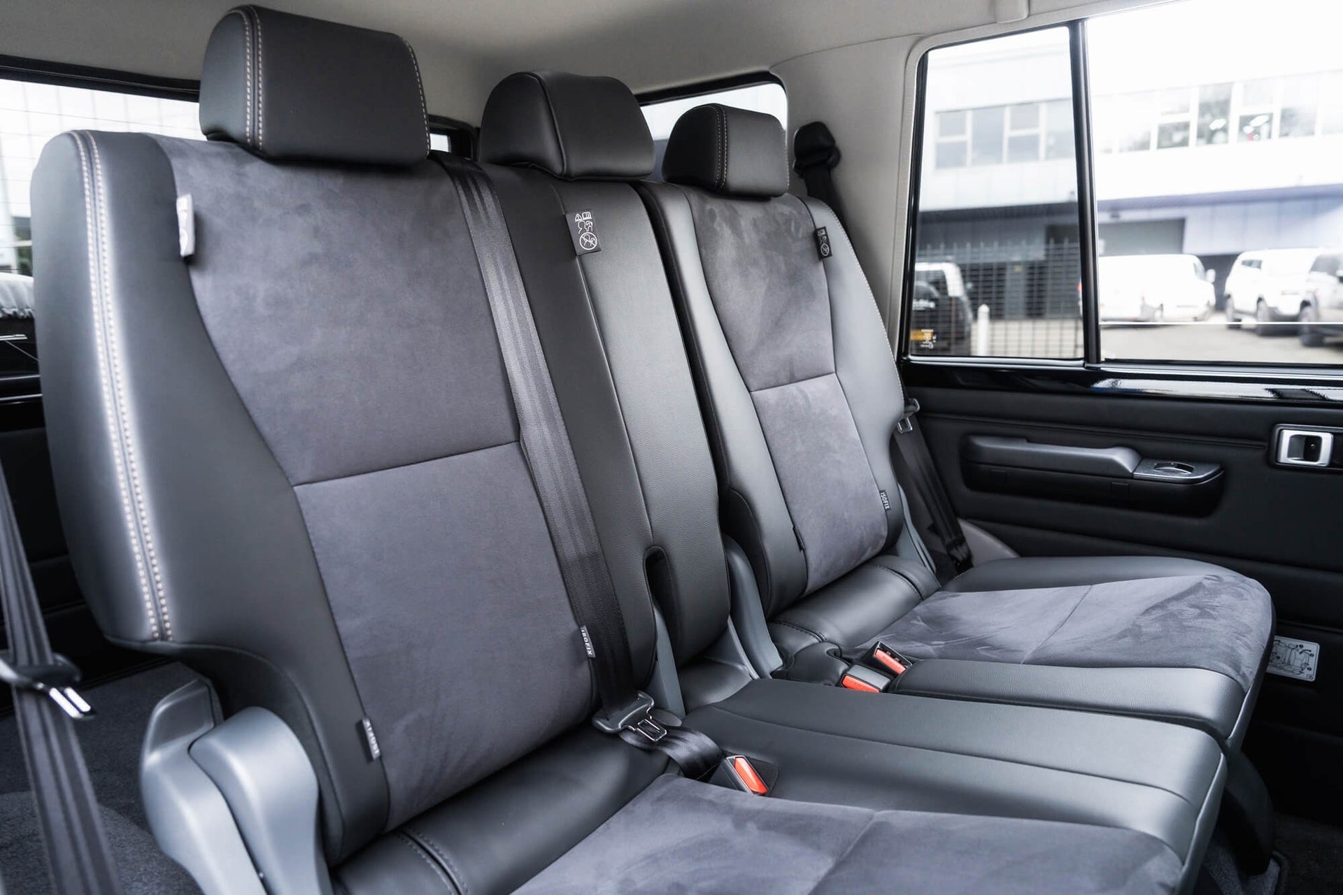 Toyota Land Cruiser 70 Series