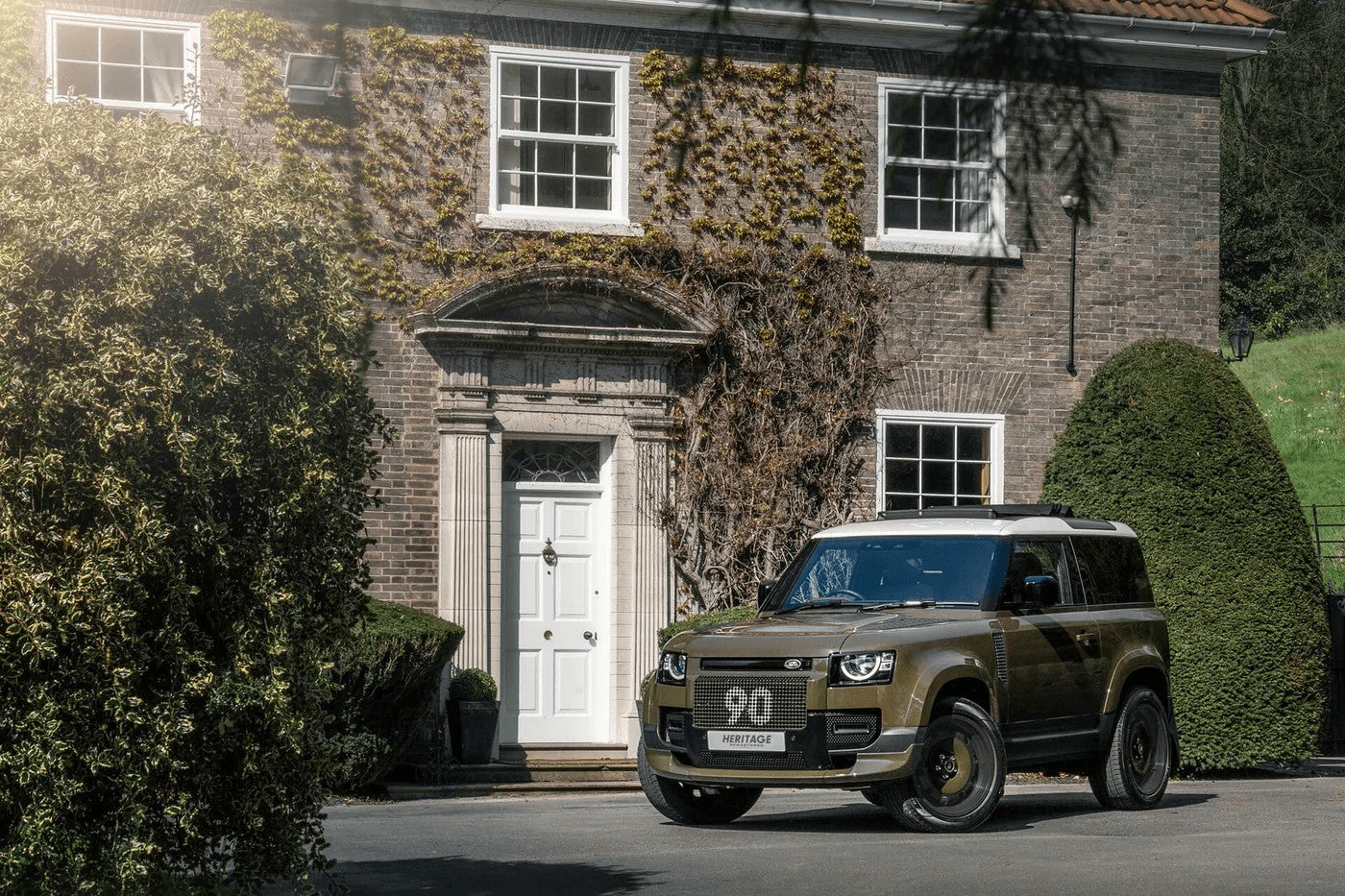 Land Rover Defender 90 P300