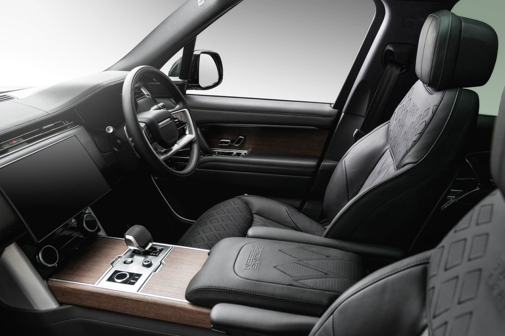 Range Rover P530 Autobiography Fintail by Racing Green Automotive