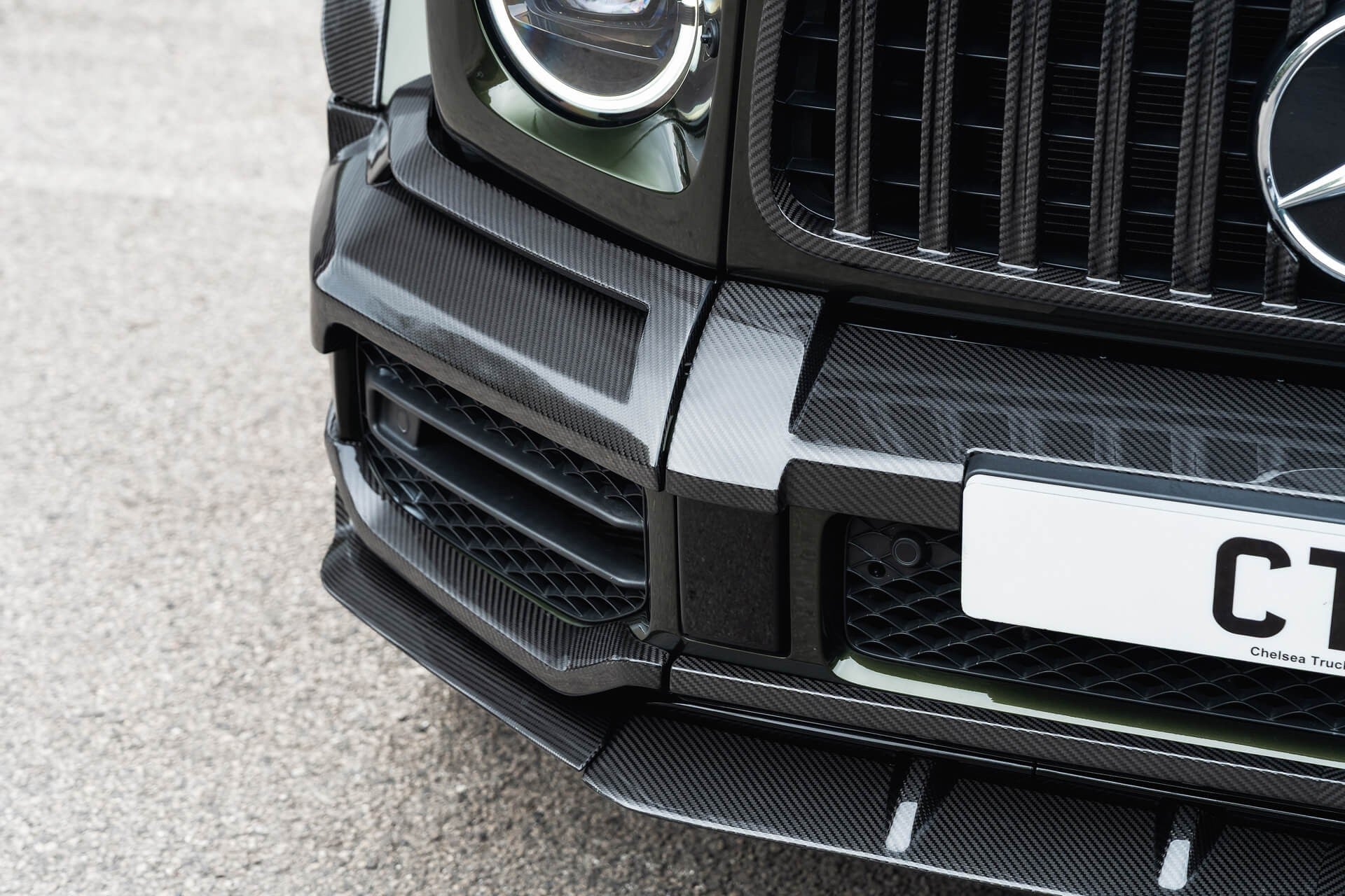 Mercedes-Benz G63 AMG V8 4.0 (AMG Night Package) Gallery Image
