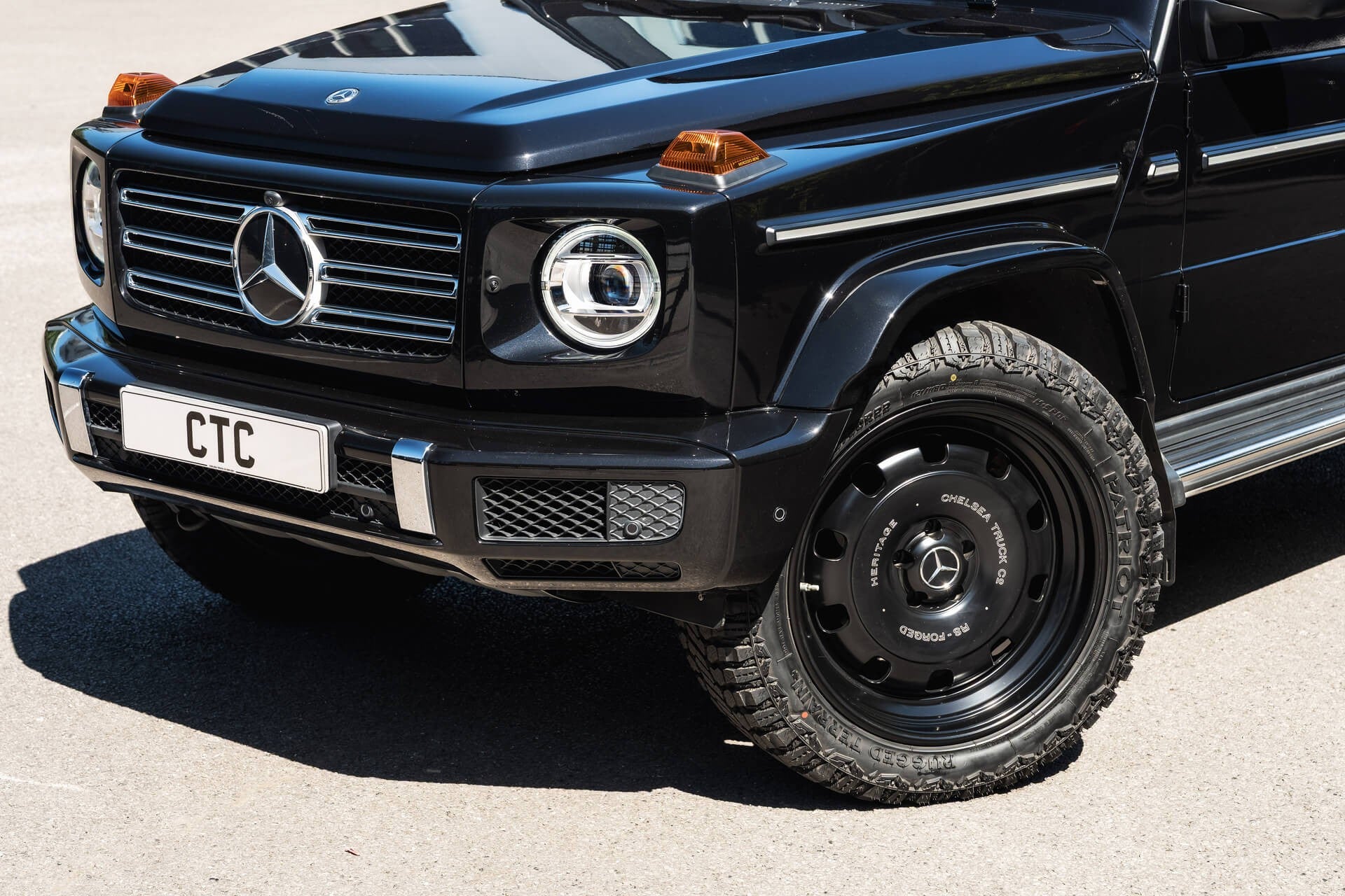 Mercedes-Benz G400d AMG Line (Premium Plus) Gallery Image