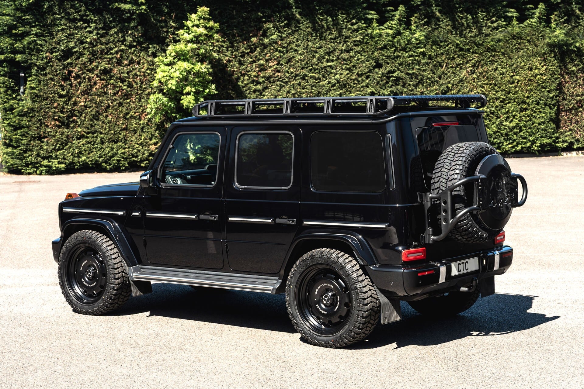 Mercedes-Benz G400d AMG Line (Premium Plus) Gallery Image